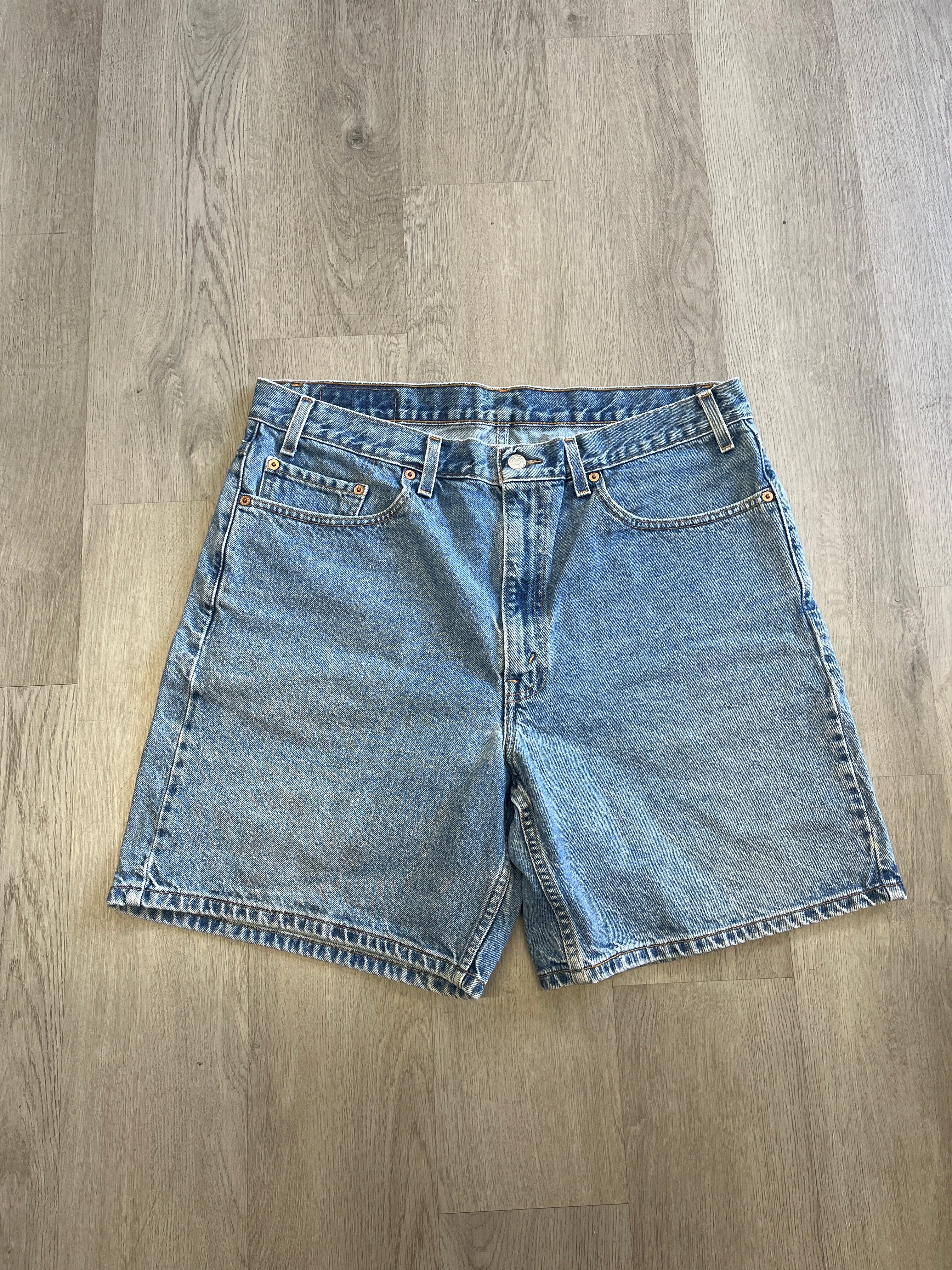Levi Stratus Denim Light Blue Shorts