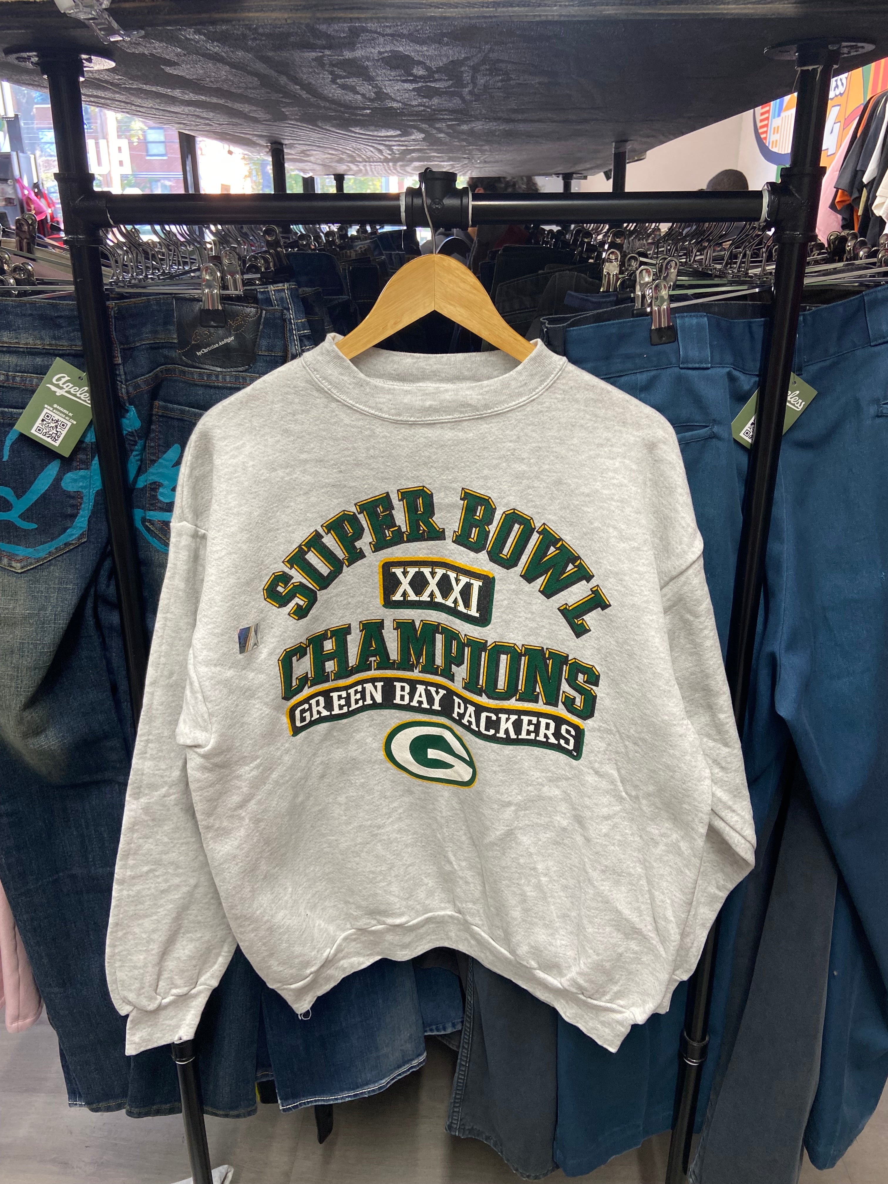 Grey Green Bay Packers XXXI Super Bowl Champions Pullover Sweatshirt