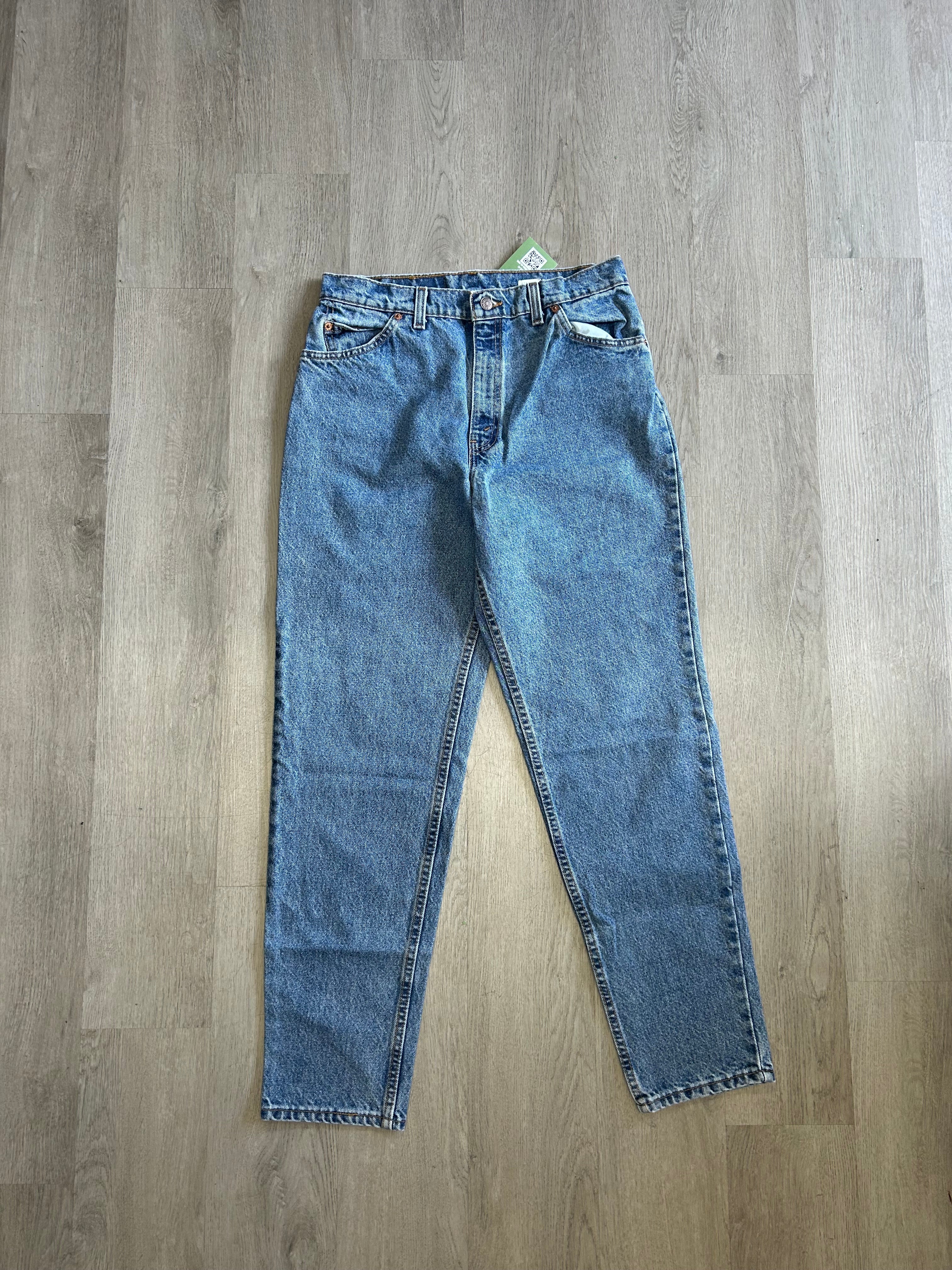 Levi 951 Relaxed Fit Tapered Leg Medium Wash Denim Jeans