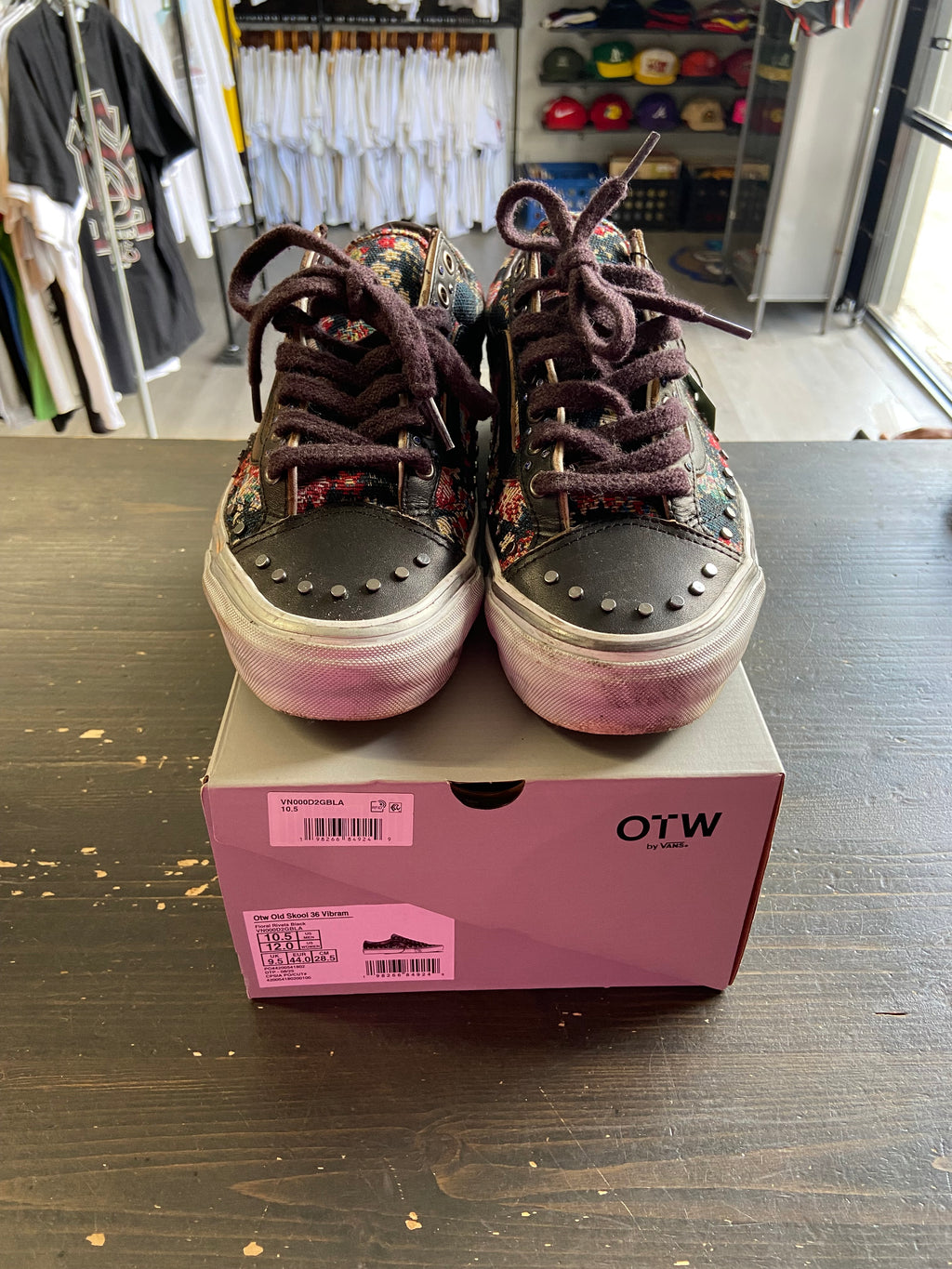 Pre-owned Vans OTW Old Skool 36 Vibram Floral Rivets Black
