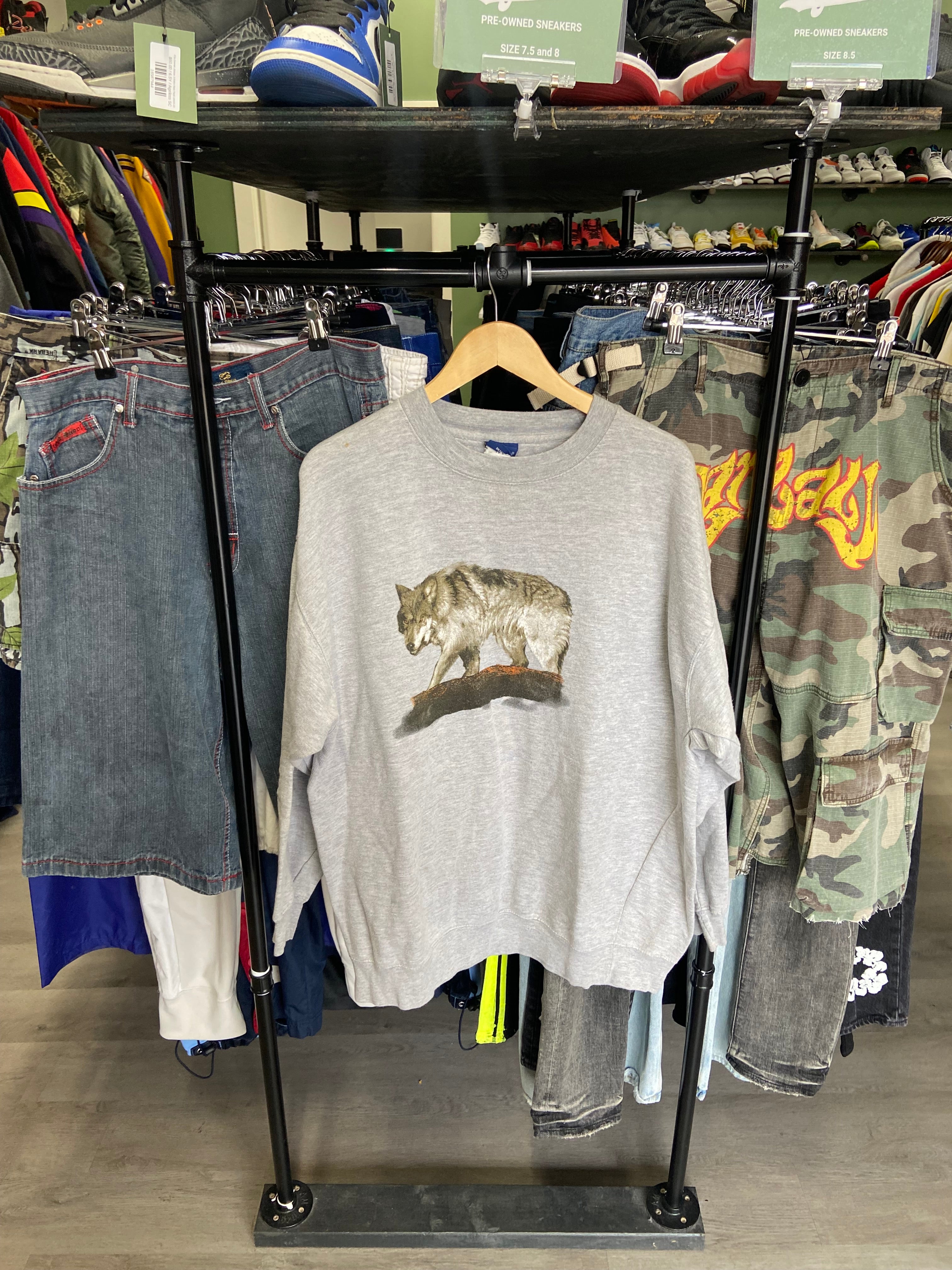 Vintage Grey Wolf Walking Sweatshirt