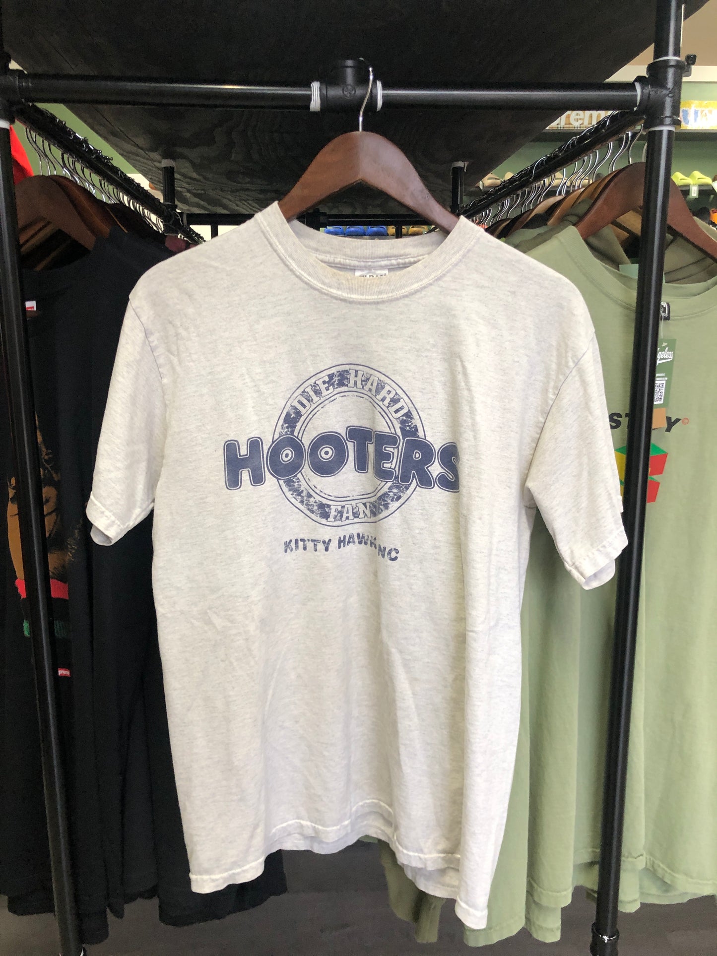 Vintage Hooters Die Hard Fan Tee