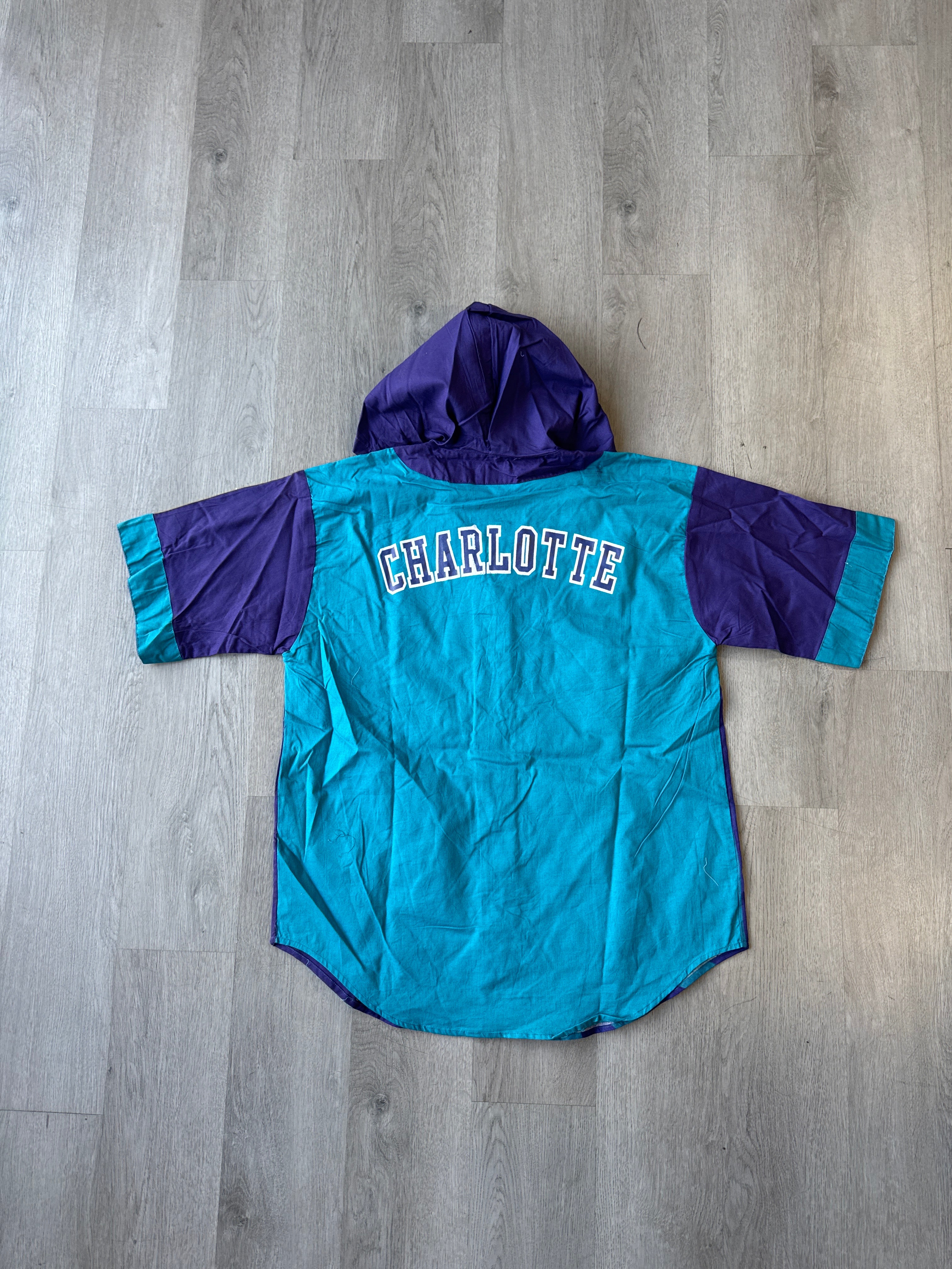 Vintage 90s Charlotte Hornets Hooded Tee Shorts Set