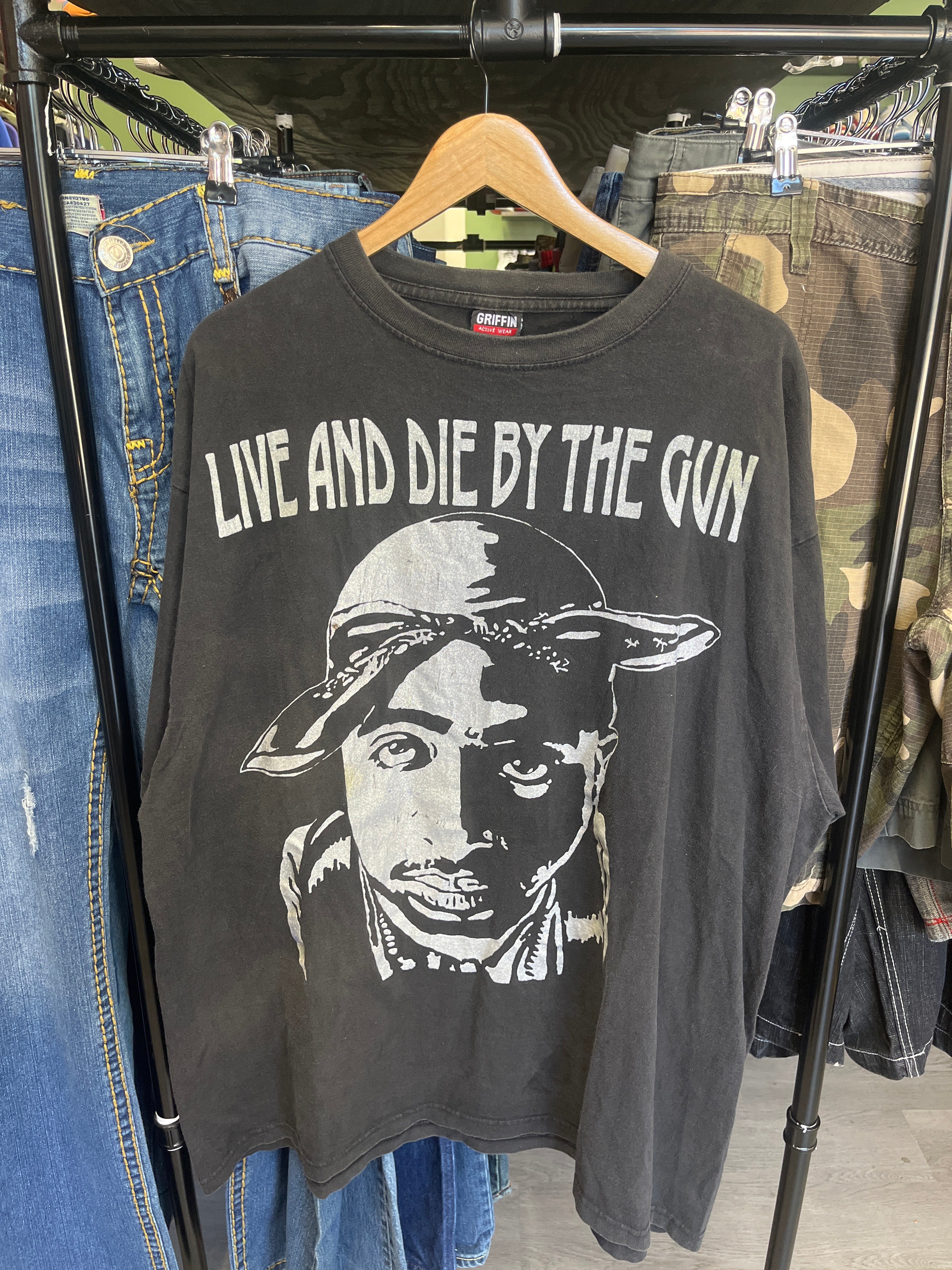 Vintage 2Pac “Live and Die By The Gun” Tee
