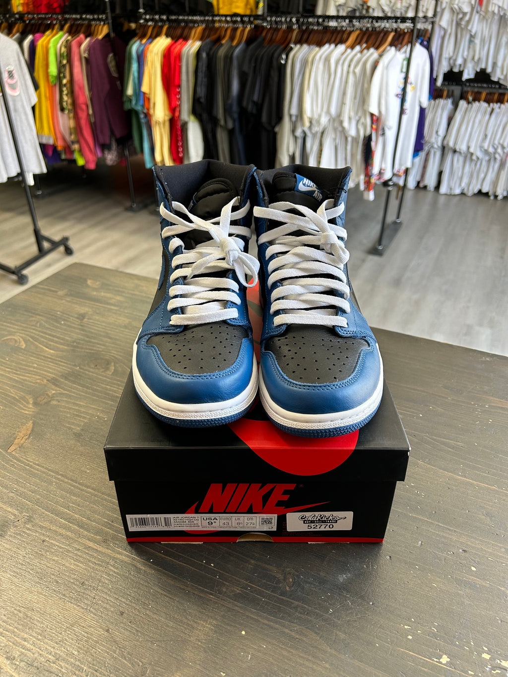 Pre-Owned Jordan 1 Retro High OG Dark Marina Blue
