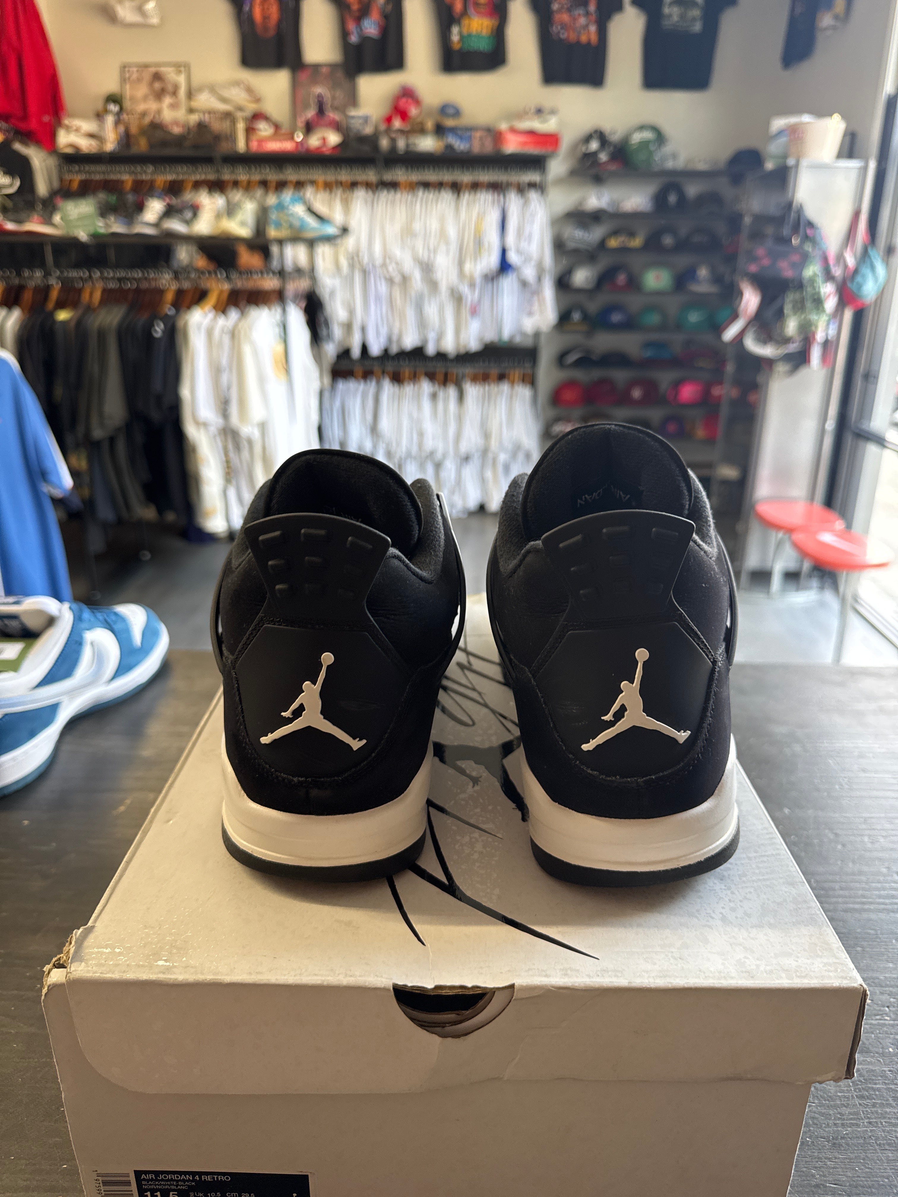 Pre-owned Jordan Retro 4 White Thunder