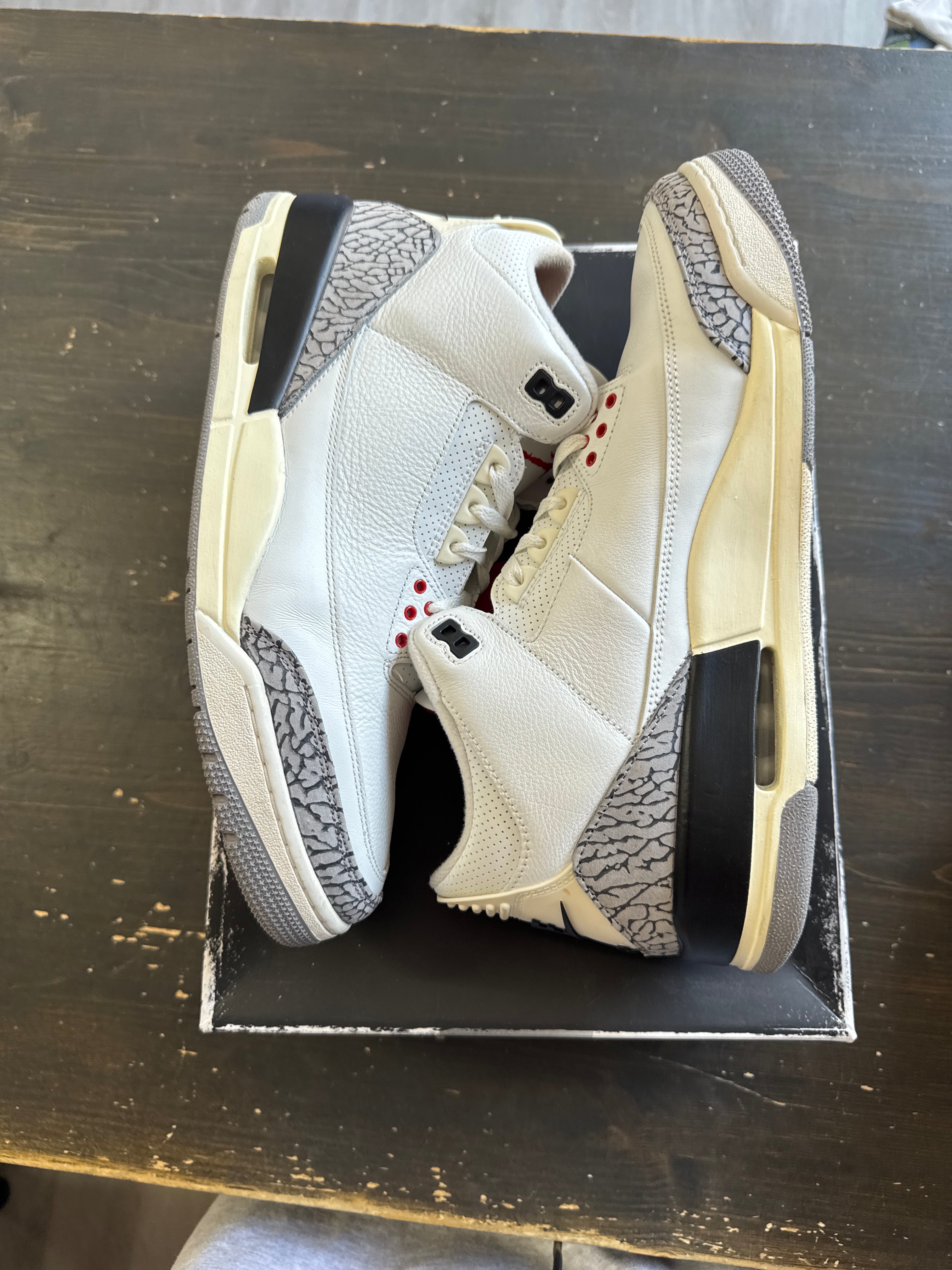 Pre-owned Jordan Retro 3 White Cement Reimagined
