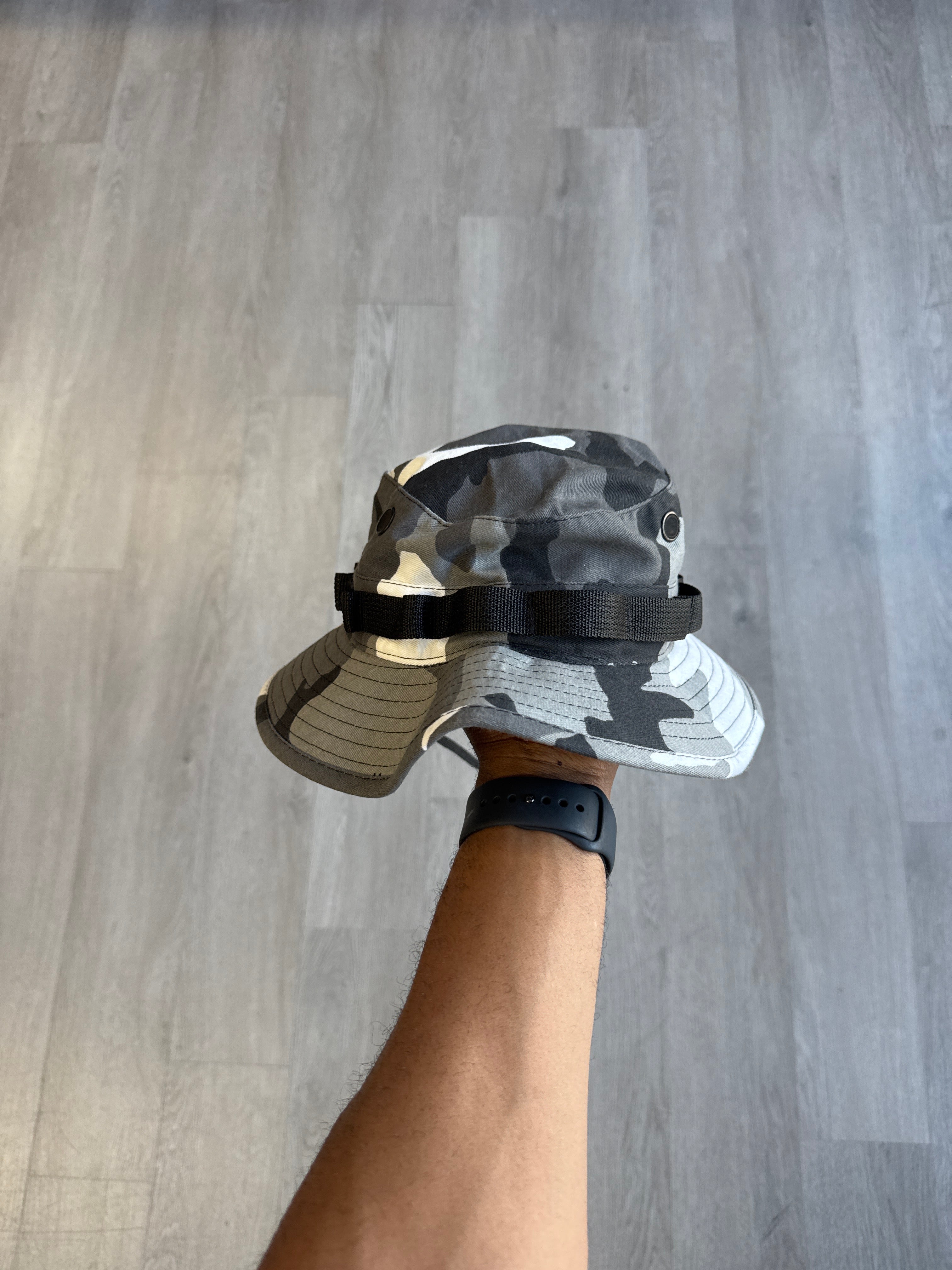 Vintage U.S. Military Type II Desert Camo Chocolate Chip Boonie Bucket Hat