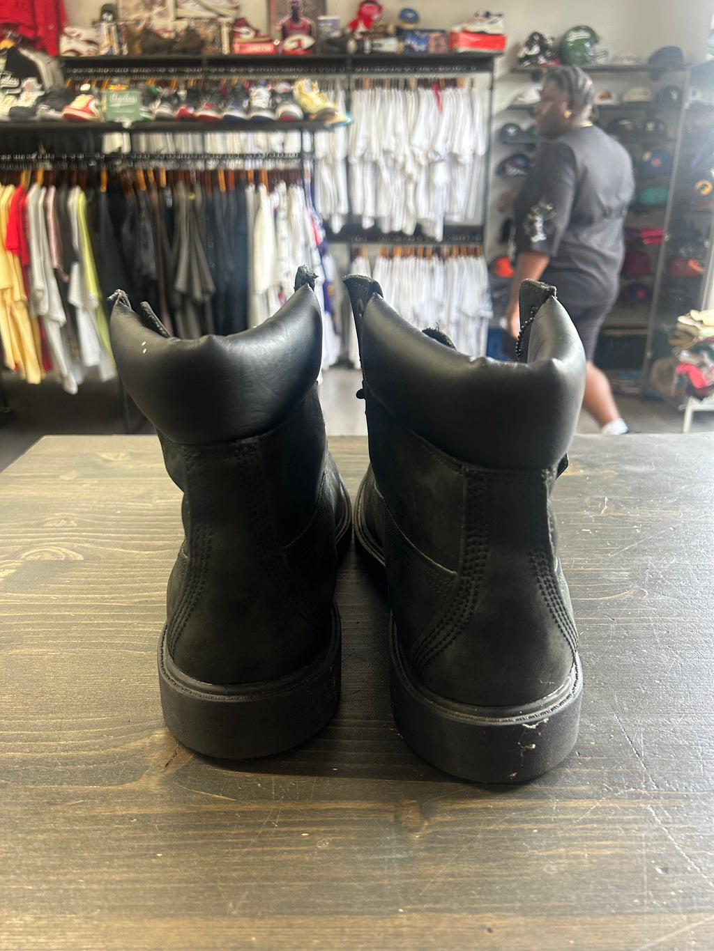 Pre-Owned Black Timberland Boots