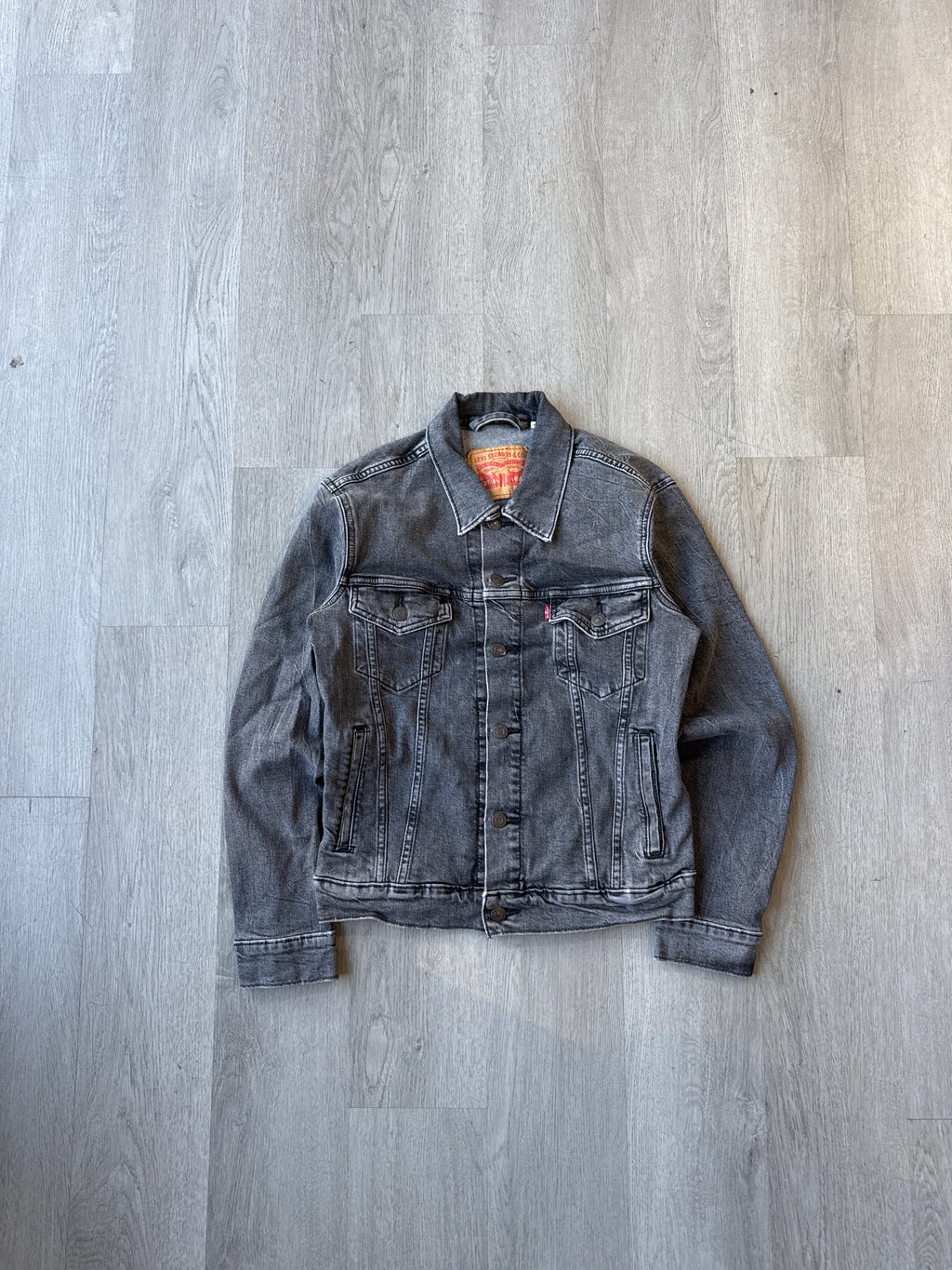 Vintage women’s Levi’s Faded Black Denim Jacket