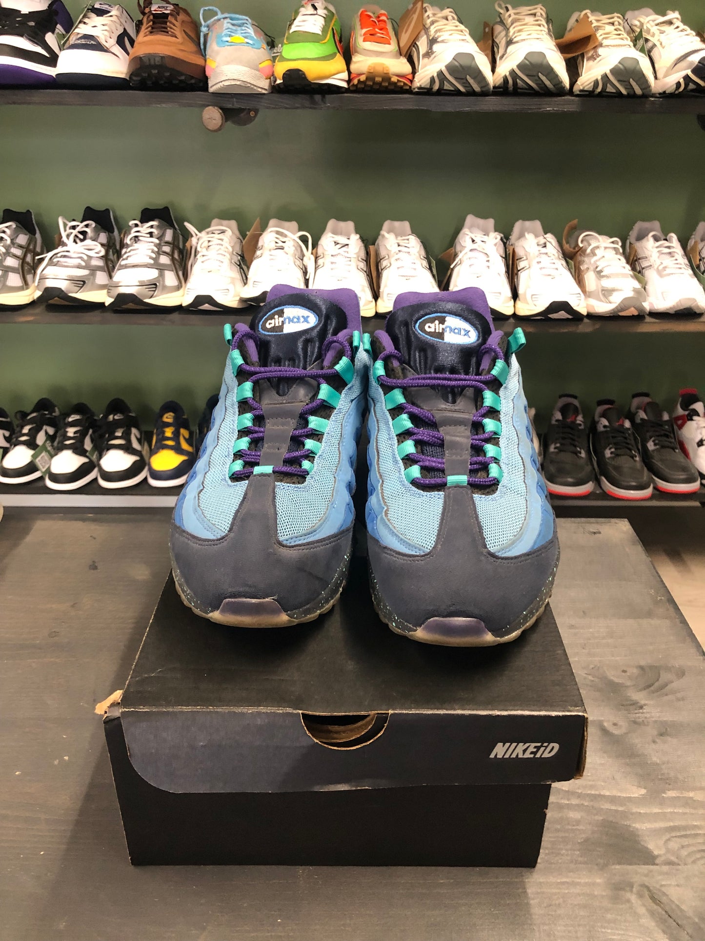 Pre-Owned Nike ID Air Max 95