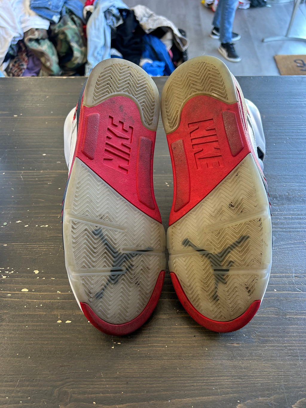 Pre-Owned Jordan Retro 5 Fire Red Black Tongue (2025)