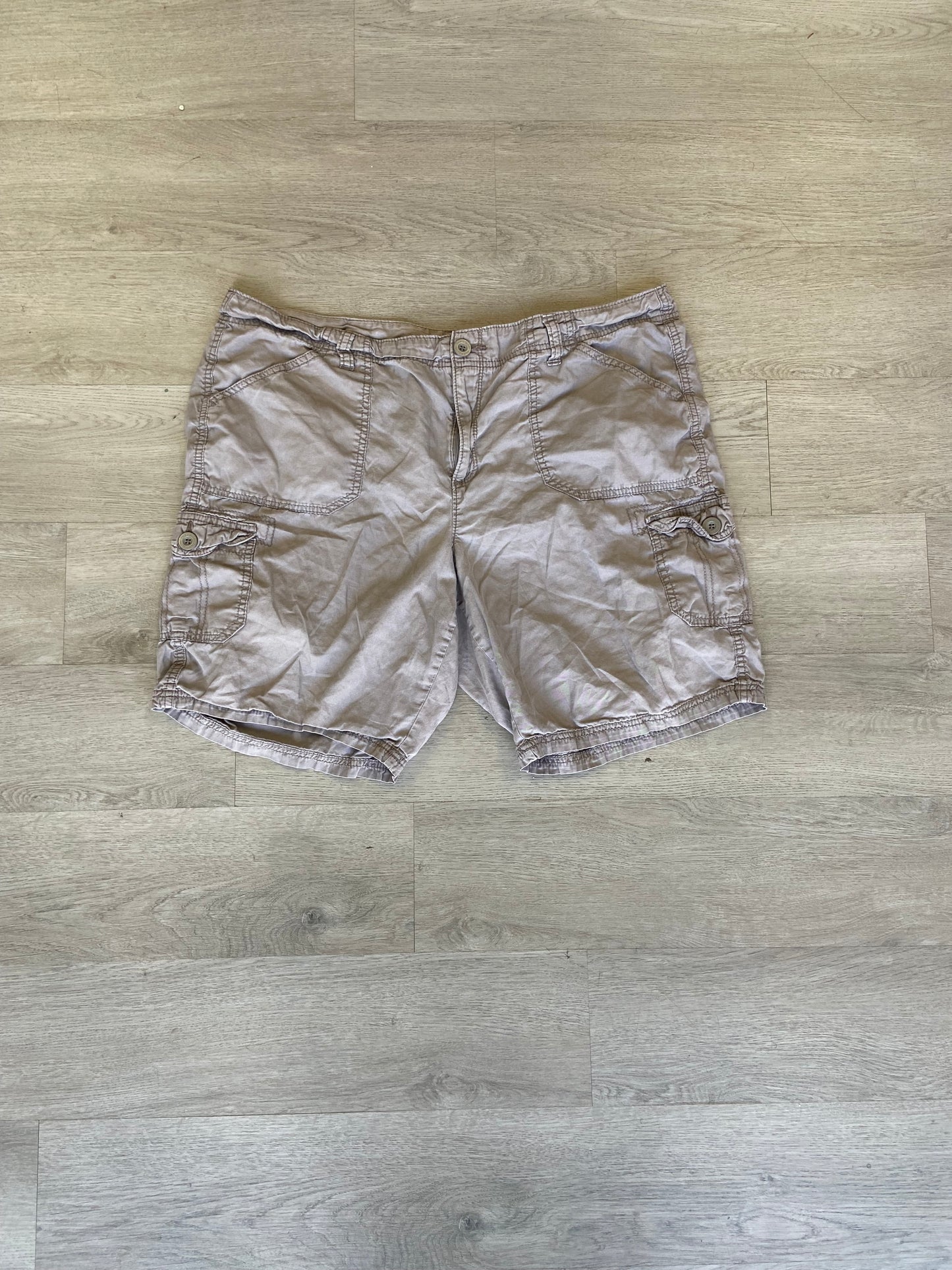 Women’s Faded Glory Grey Cargo Shorts