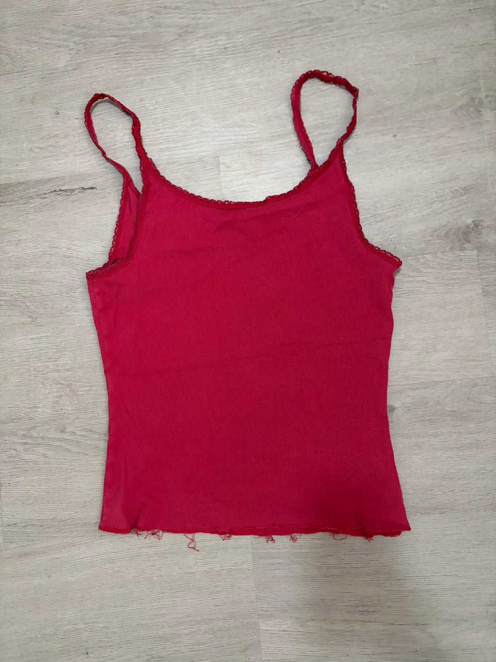 Women’s Y2K Aeropostale Red Logo Lace Trim Cami Tank Top