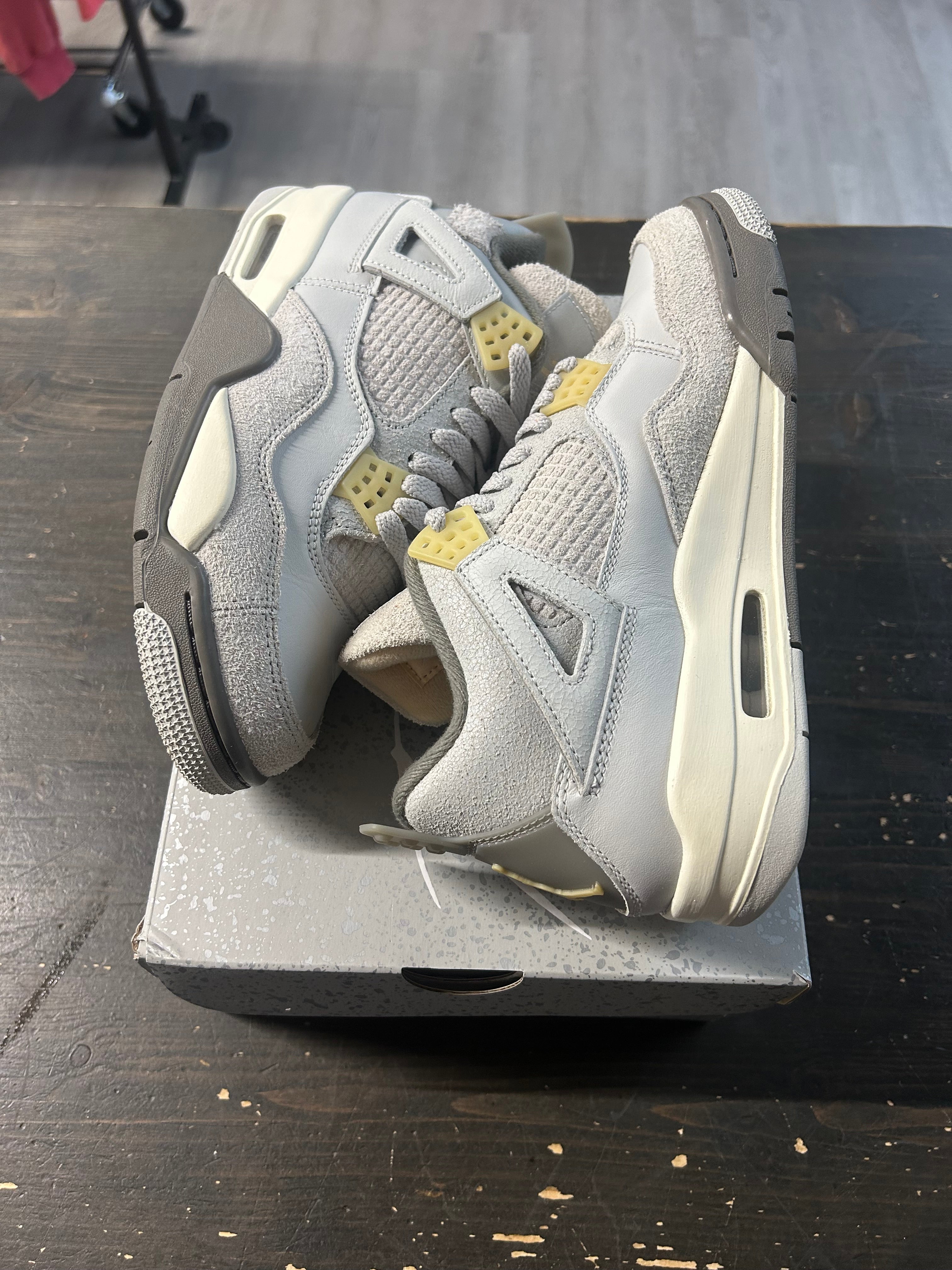 Pre-Owned Air Jordan 4 Retro SE 'Craft' in Photon Dust