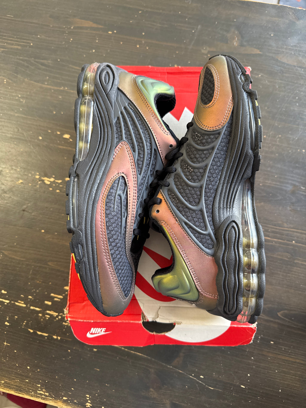 Pre-owned Nike Air Tuned Max Celery