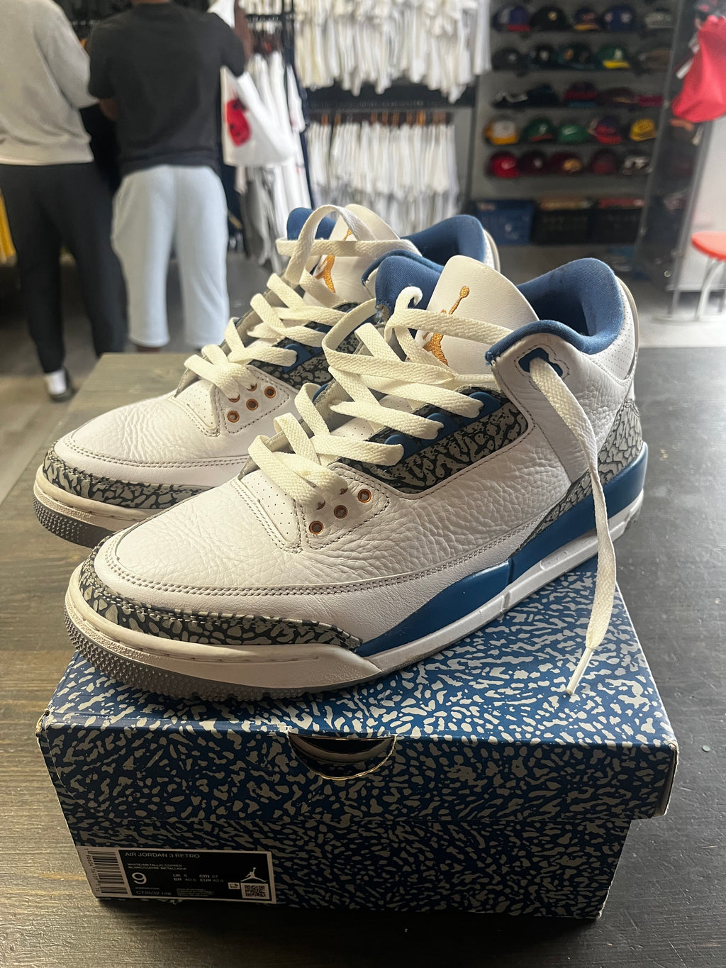 Pre-Owned Air Jordan 3 Retro Wizards
