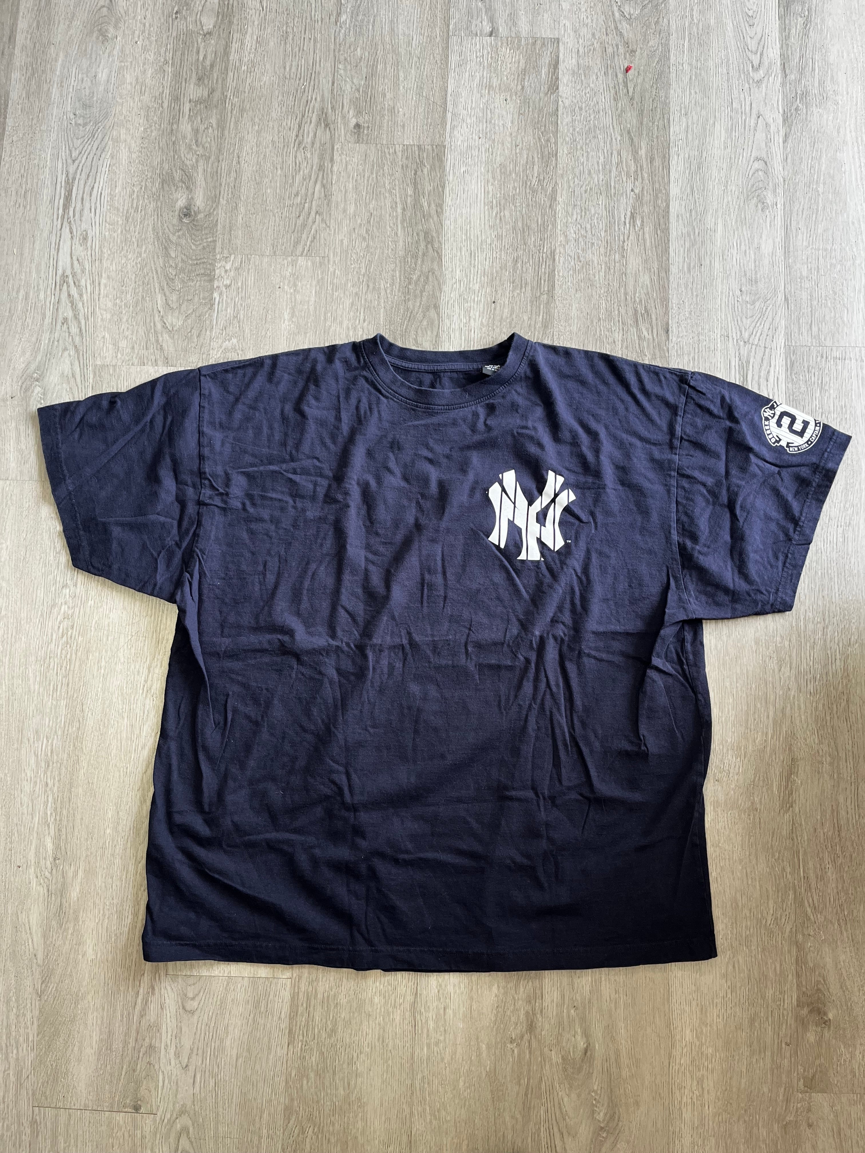 New York Yankee Pinstripe Derek Jeter Tee