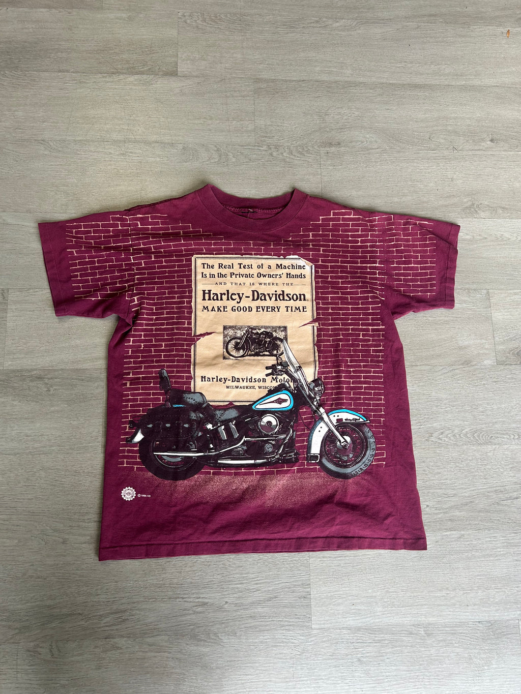 Vintage Milwaukee Wisconsin Harley Davidson Tee