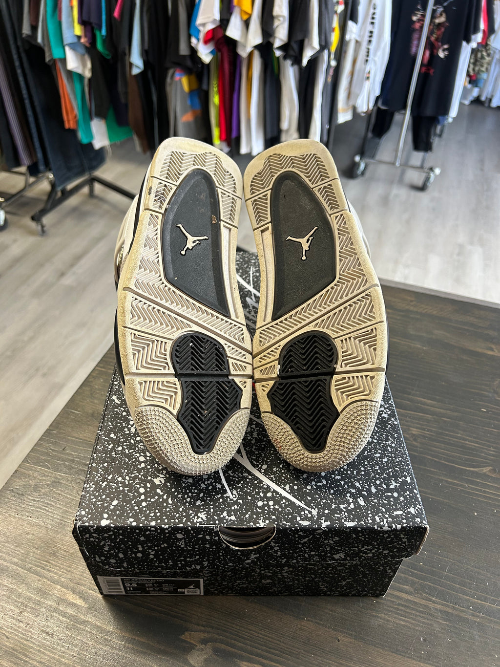 Pre-Owned Jordan 4 Retro Military Black
