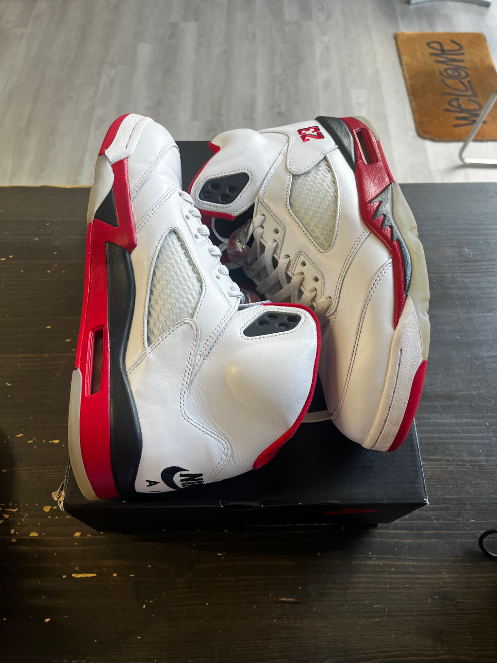 Pre-Owned Jordan 5 Retro Fire Red Black Tongue (2025)