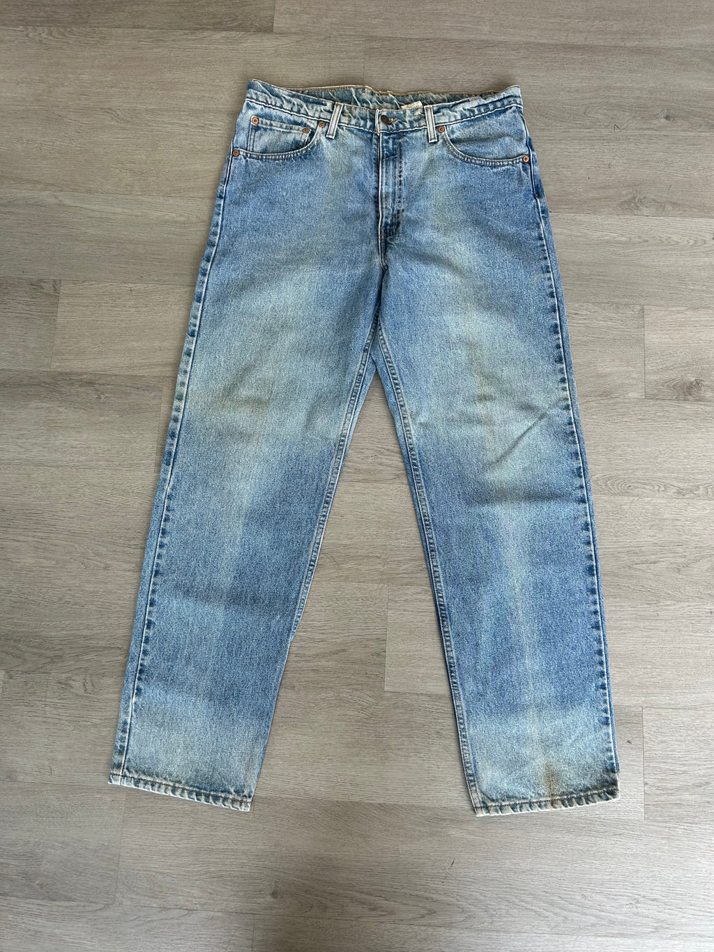 Vintage Levi’s 555 Relaxed Fit Jeans