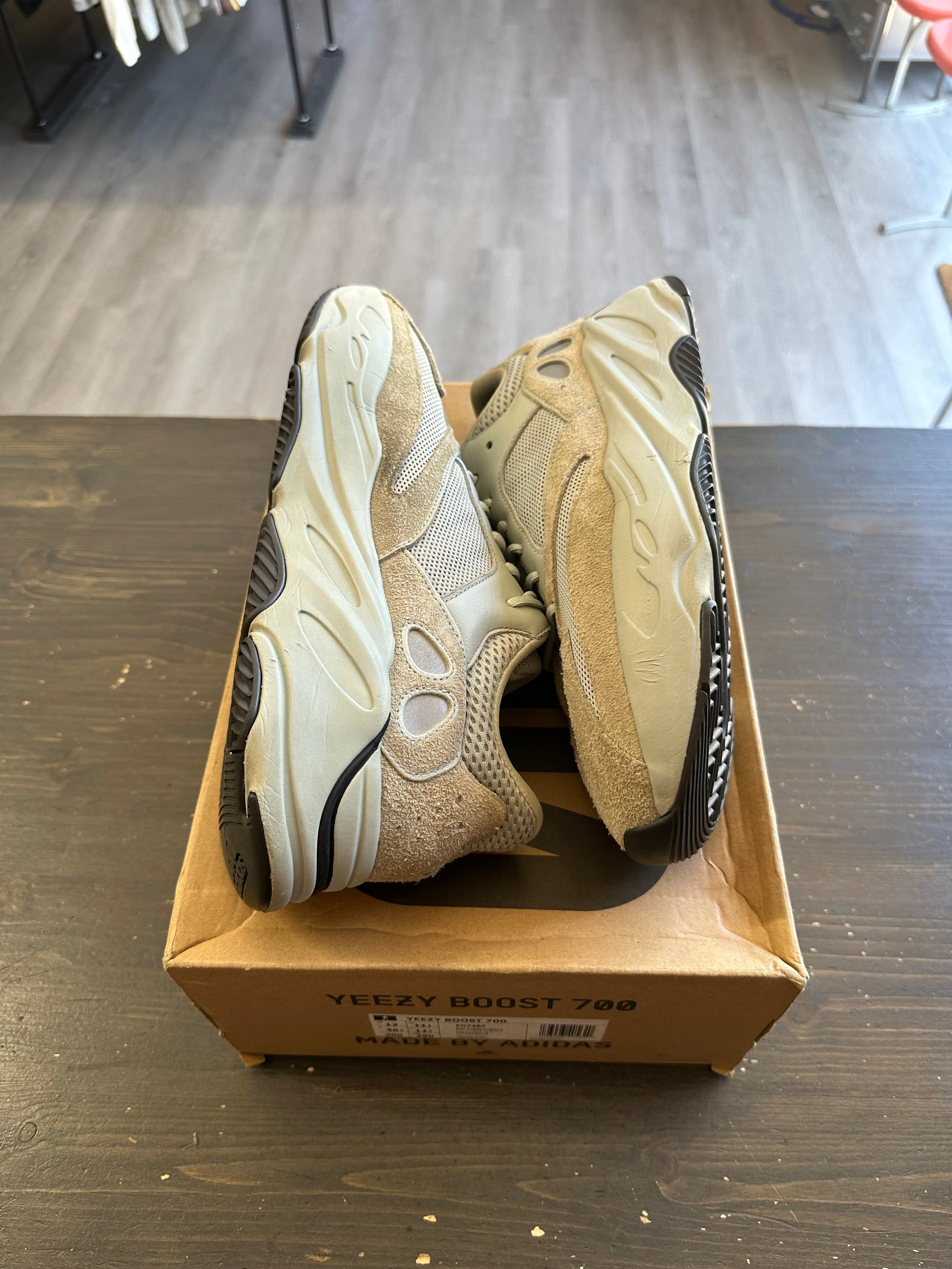 Pre-Owned adidas Yeezy Boost 700 Salt