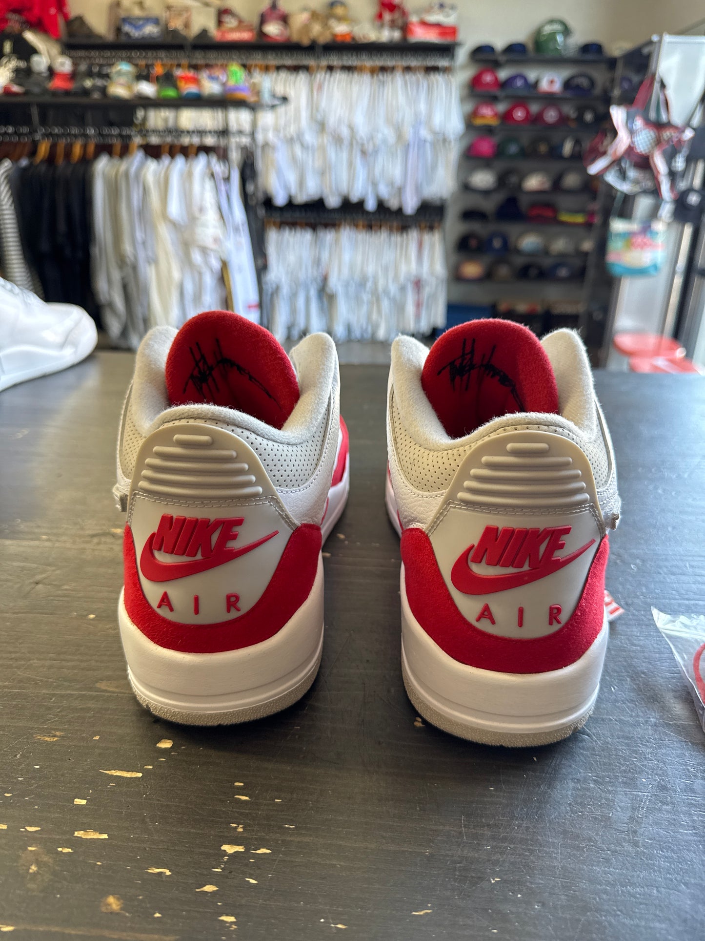 Pre-owned Jordan Retro 3 Tinker White University Red