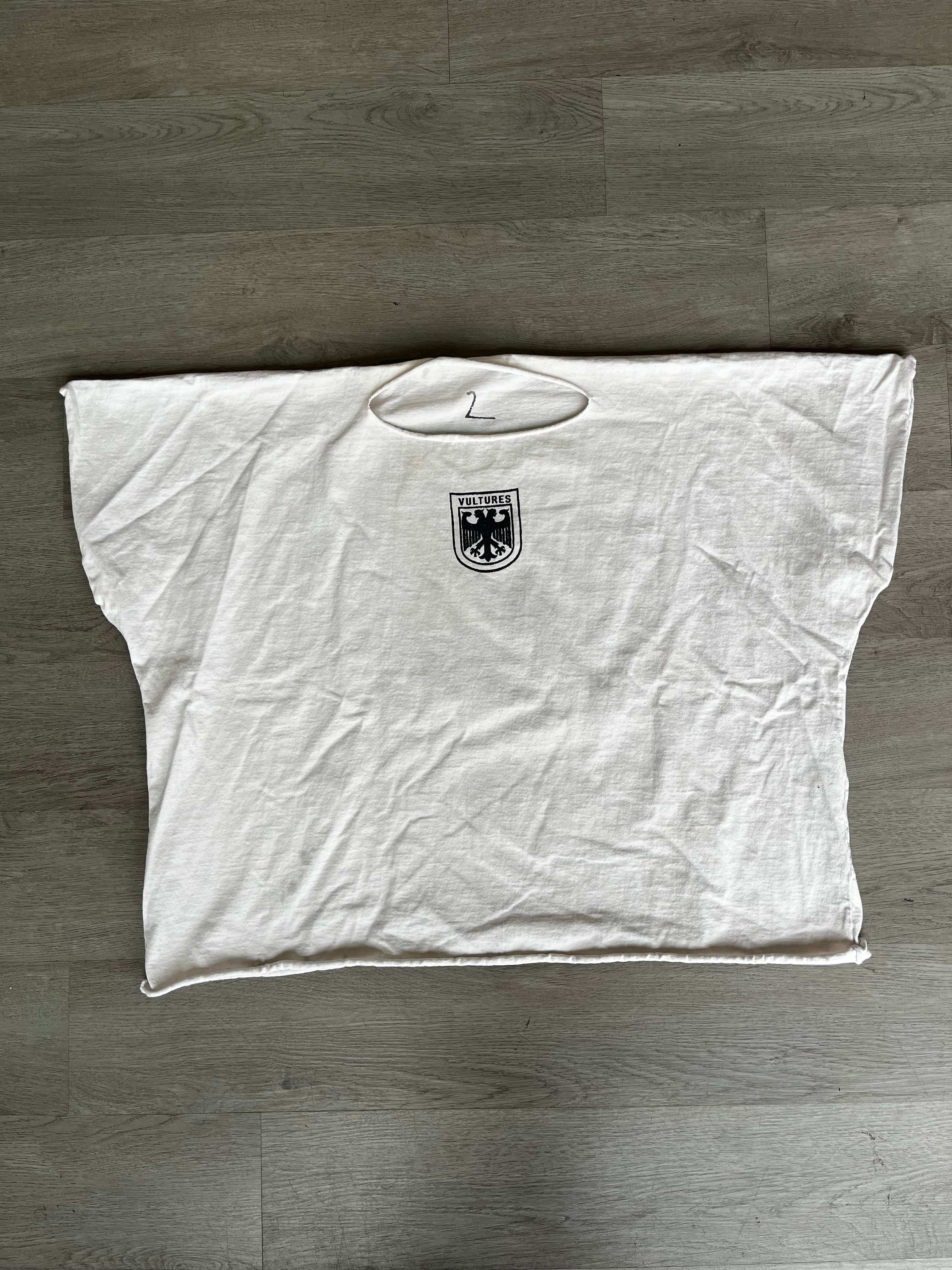 Yeezy Vultures Box Tee