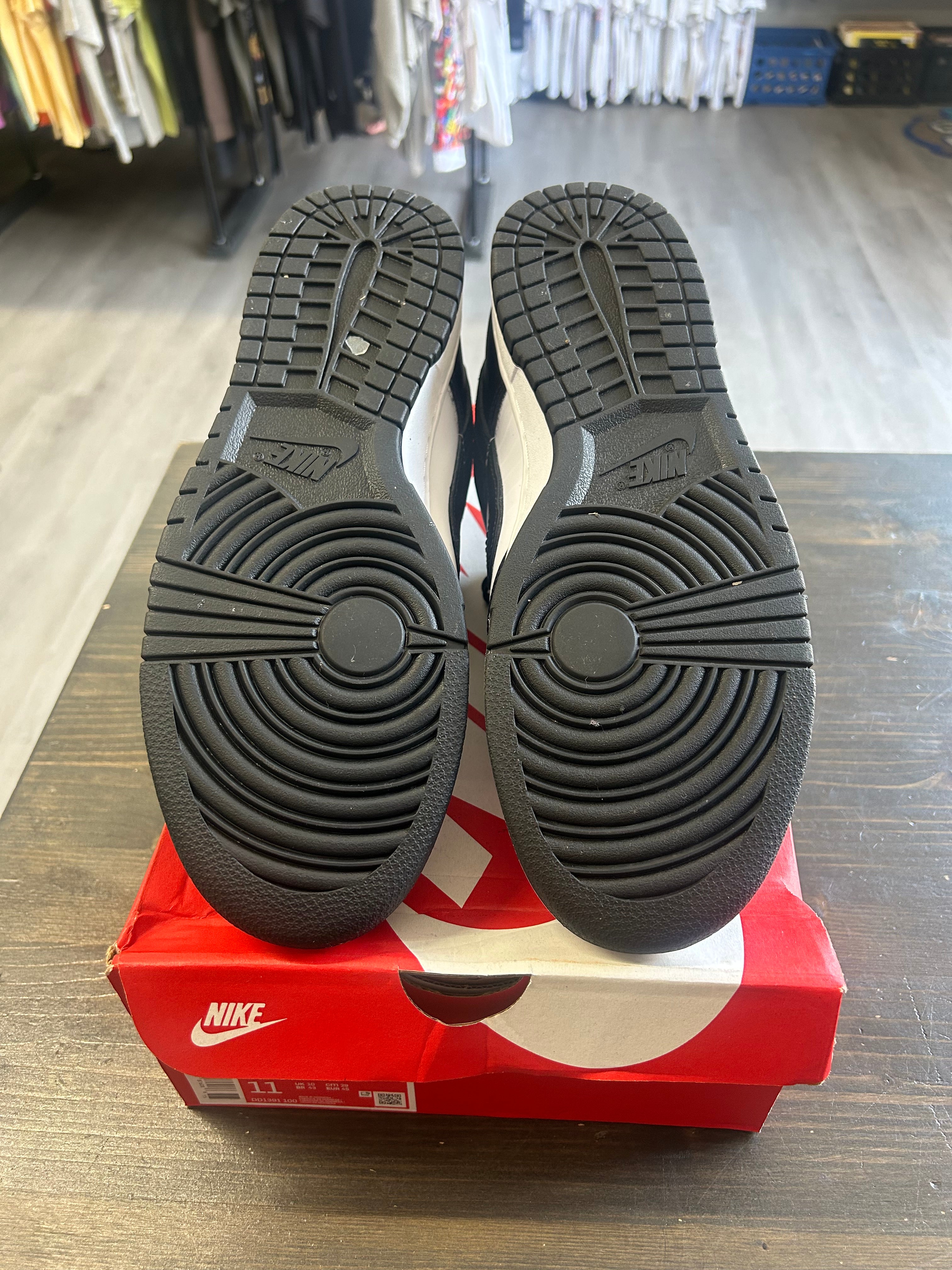 Pre-Owned Panda Nike Dunks