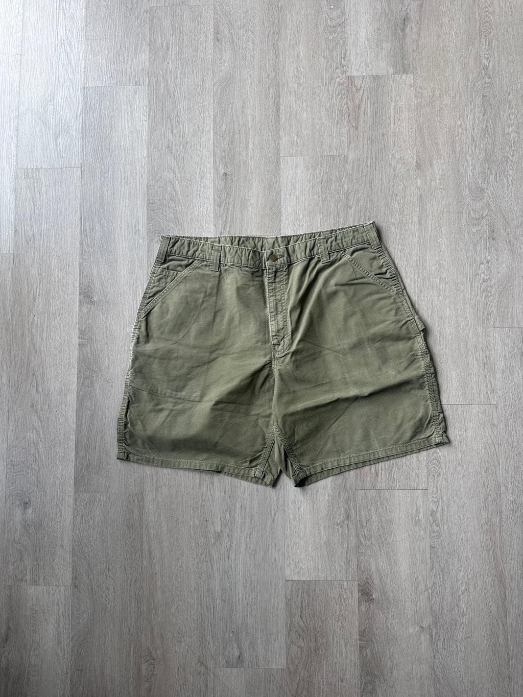 Vintage Carhartt Original Fit Olive Green Carpenter Shorts