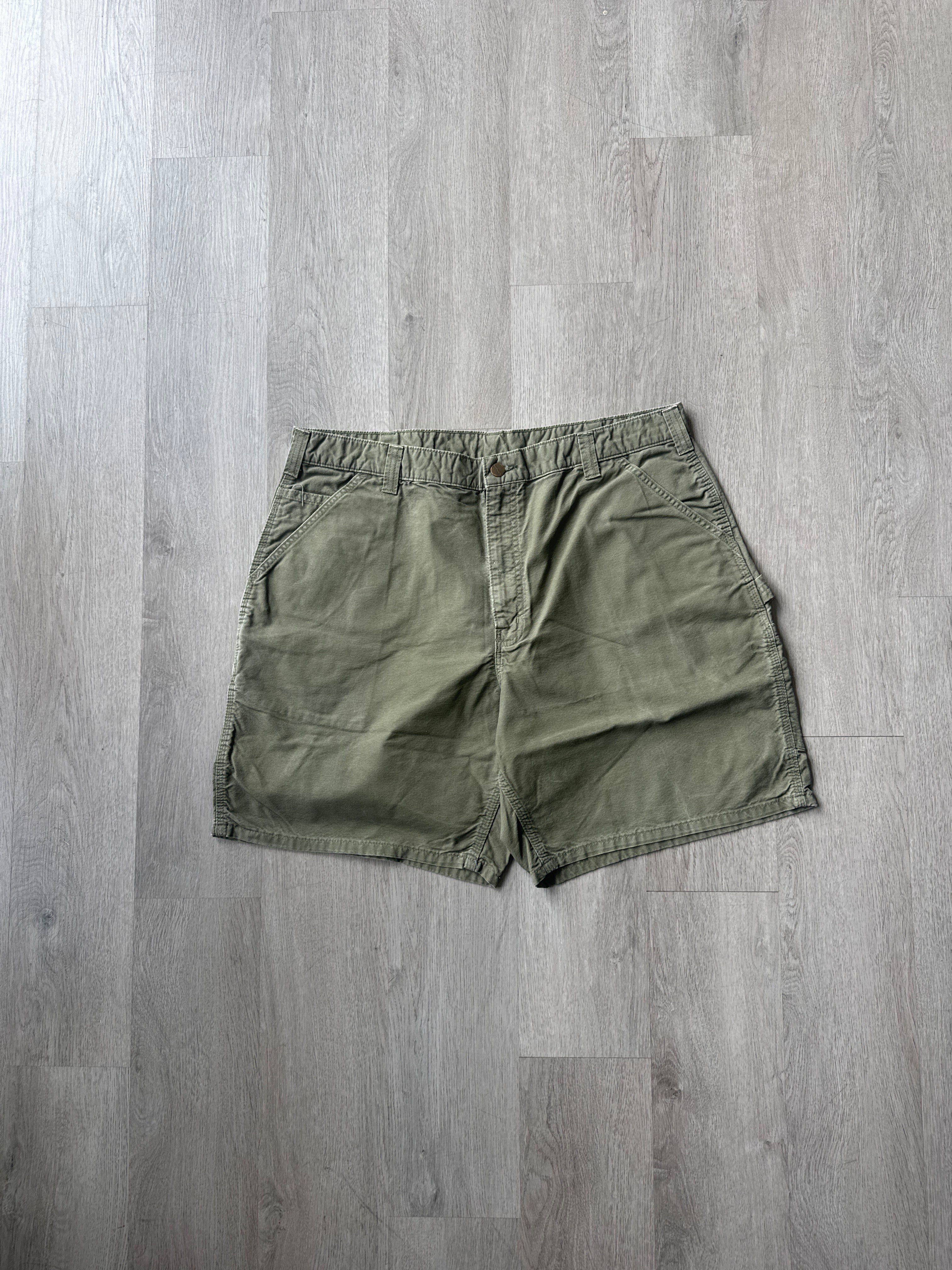 Vintage Carhartt Original Fit Olive Green Carpenter Shorts