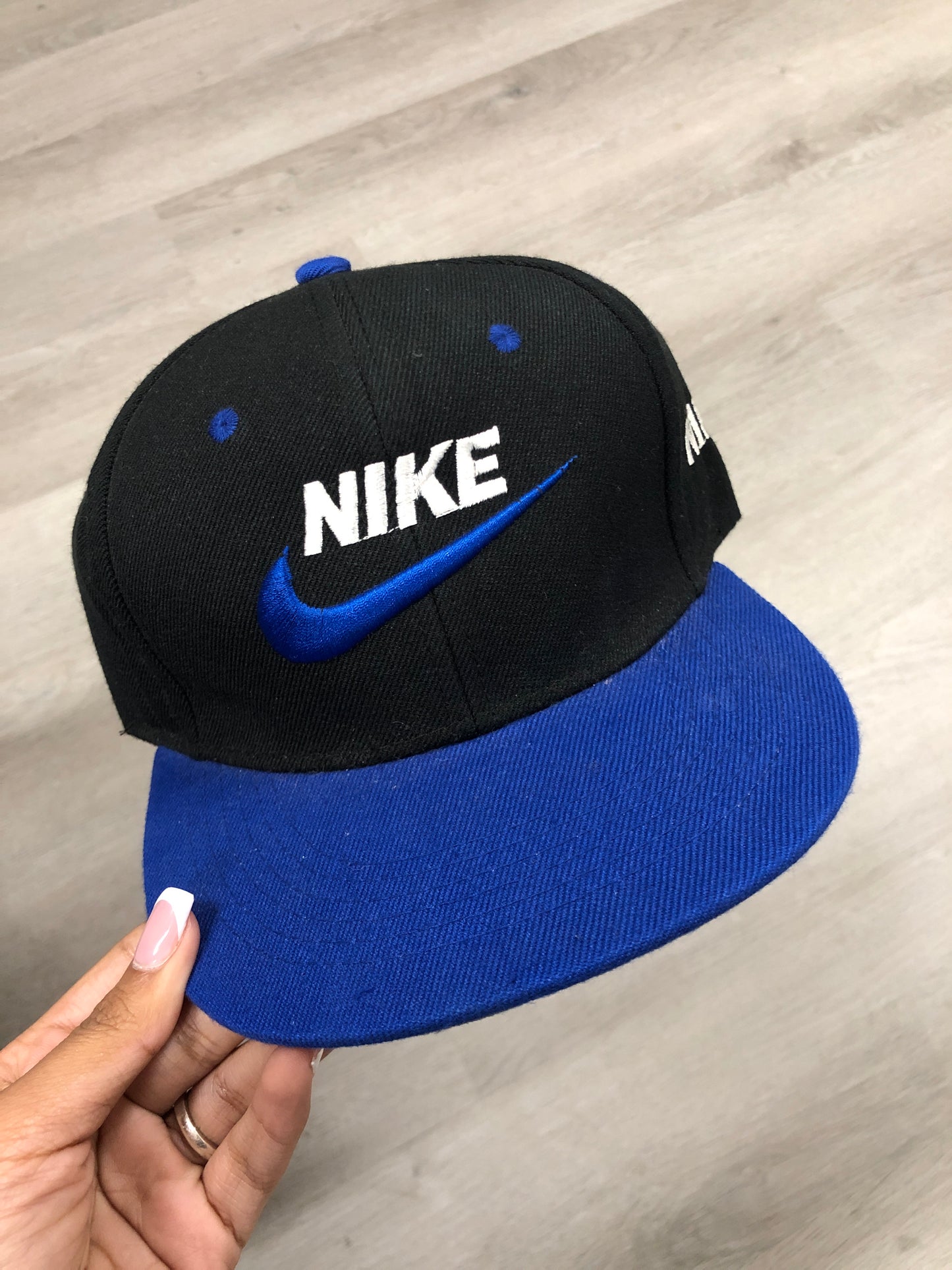 Nike Check Hat