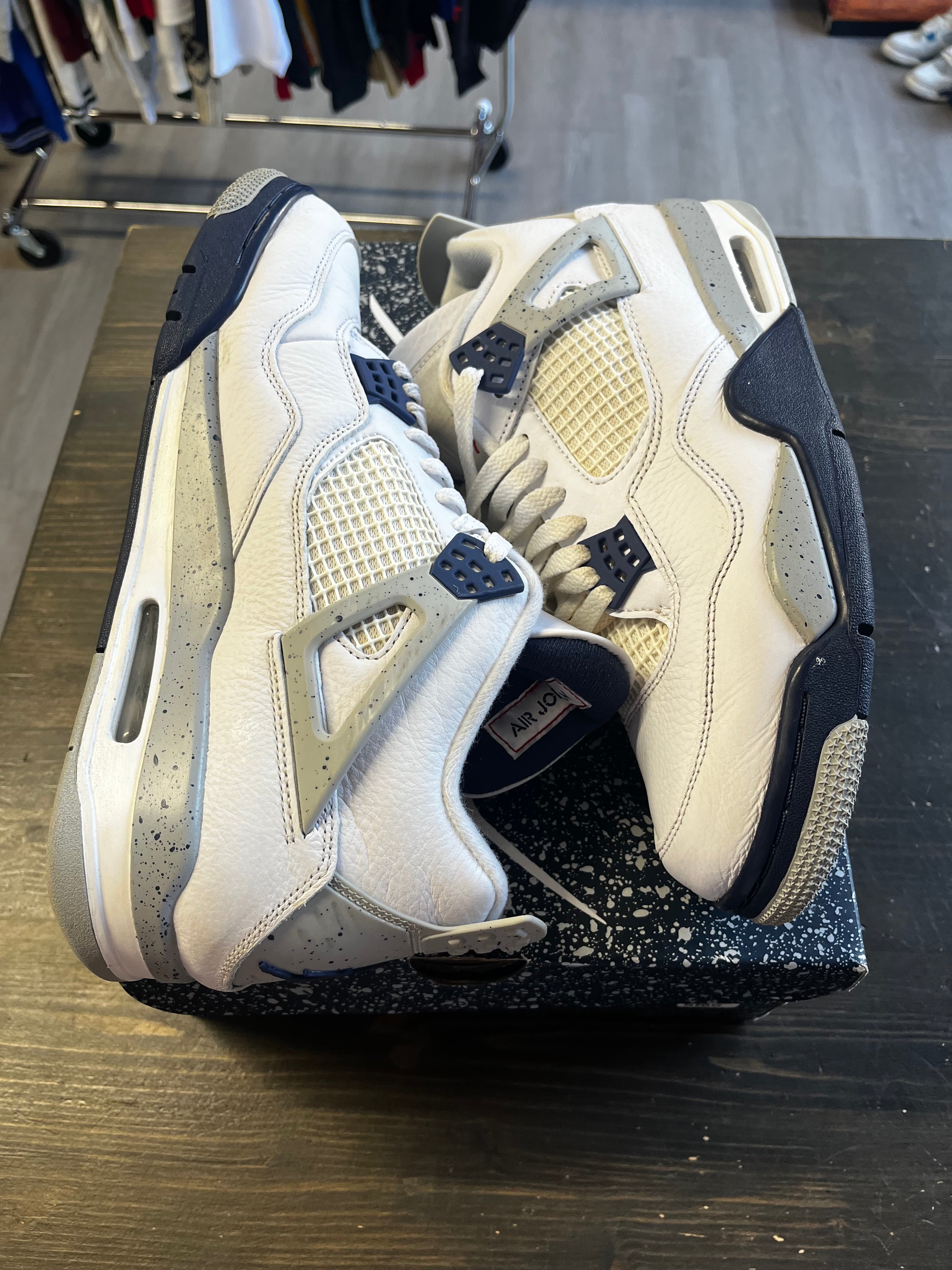 Pre-Owned Nike Air Jordan 4 Retro Midnight Navy