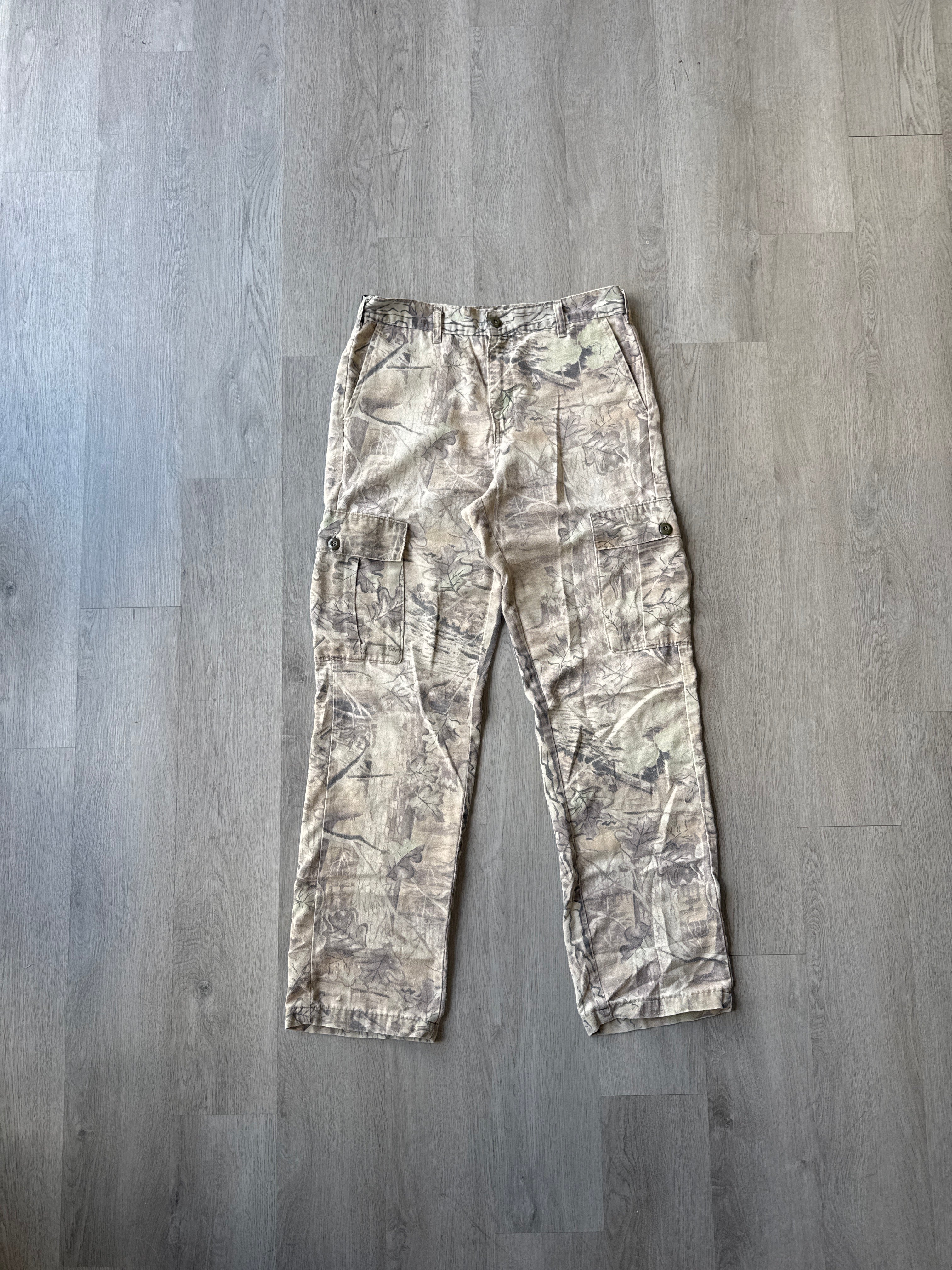 Vintage Unique Forest Camo Cargo Pants