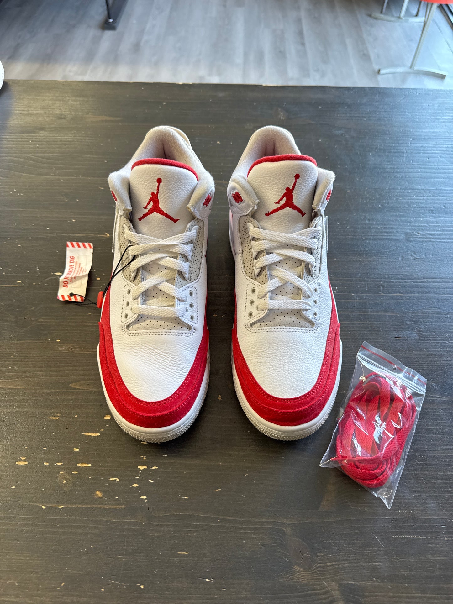 Pre-owned Jordan Retro 3 Tinker White University Red