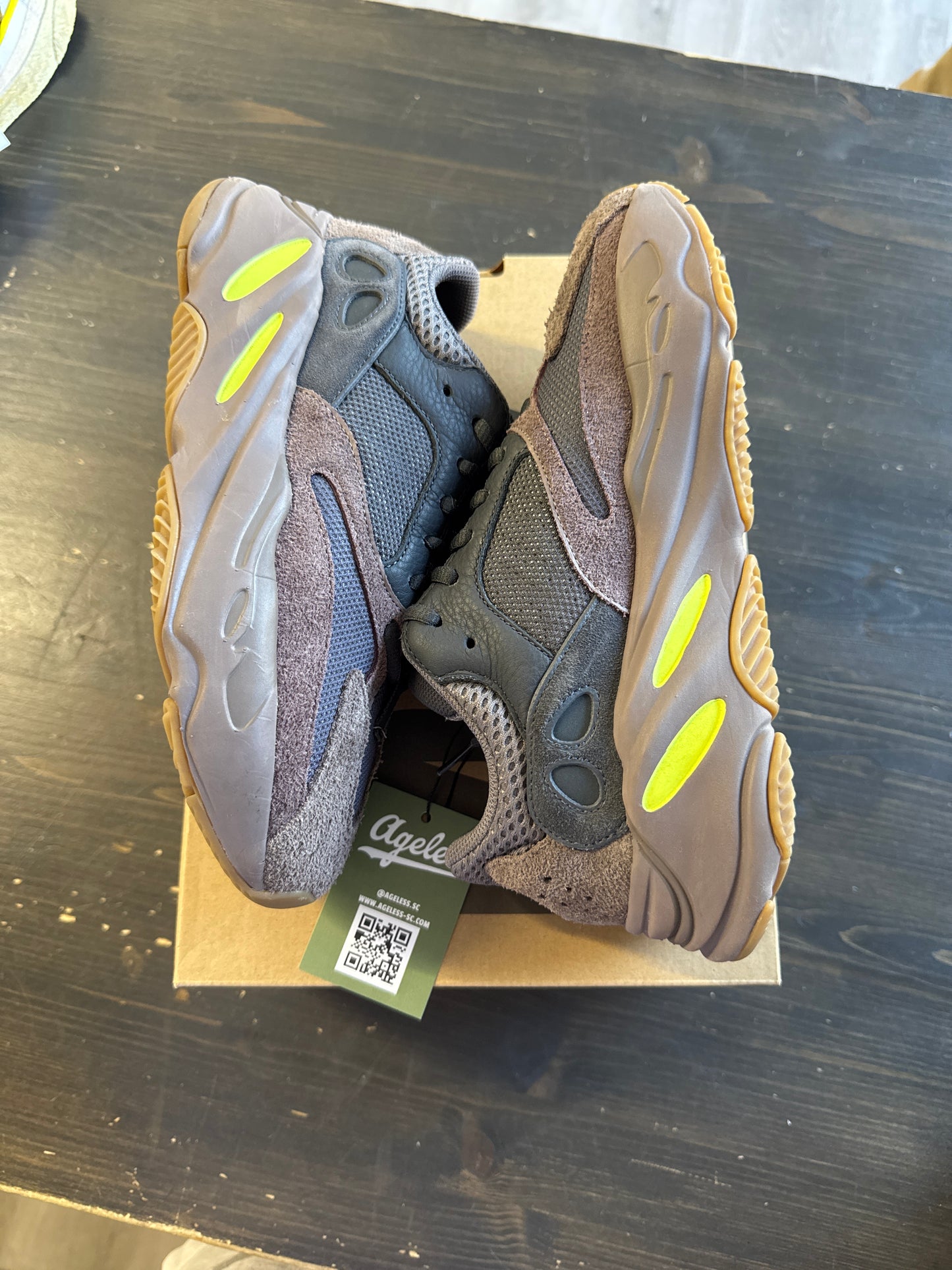 Pre-owned Adidas Yeezy Boost 700 Muave