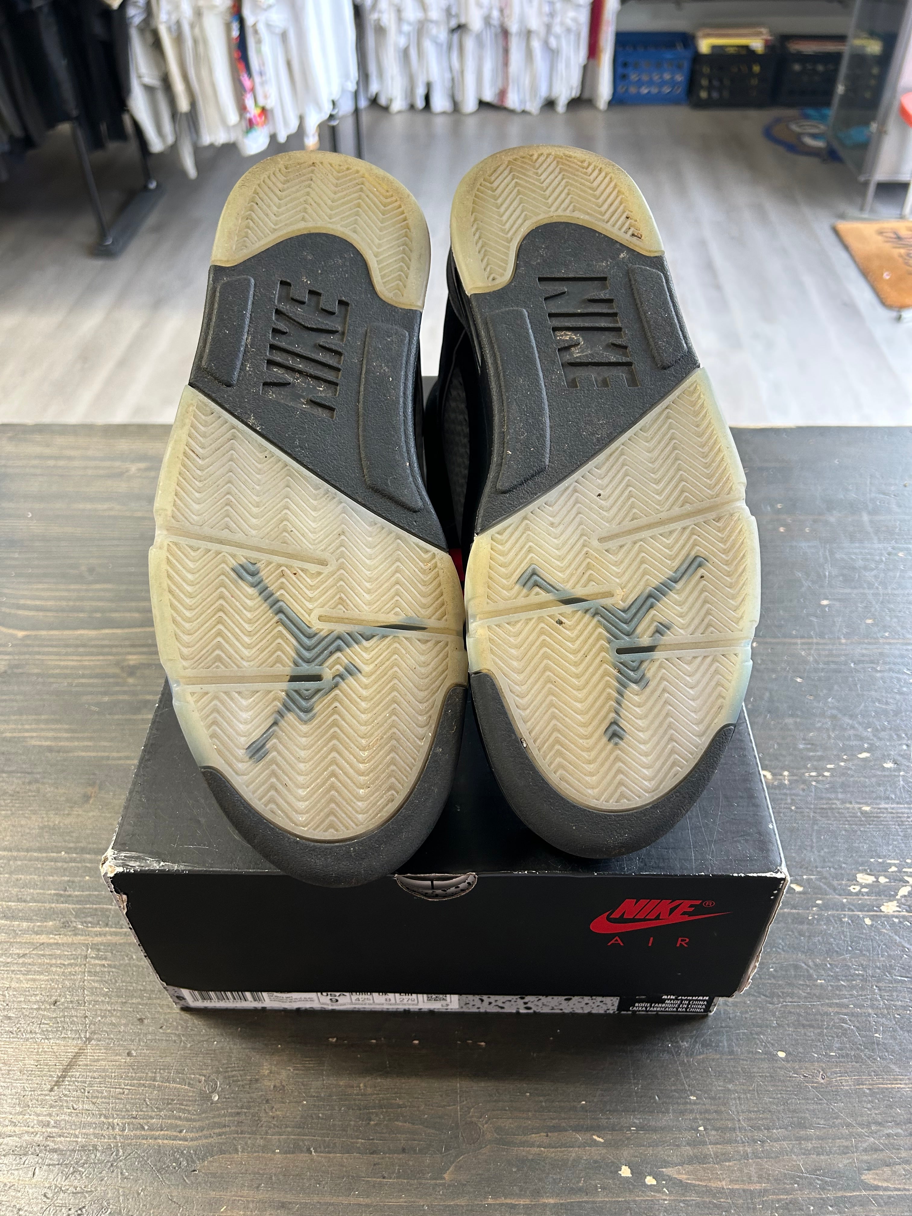 Pre-Owned Jordan 5 Retro OG Black Metallic Reimagined