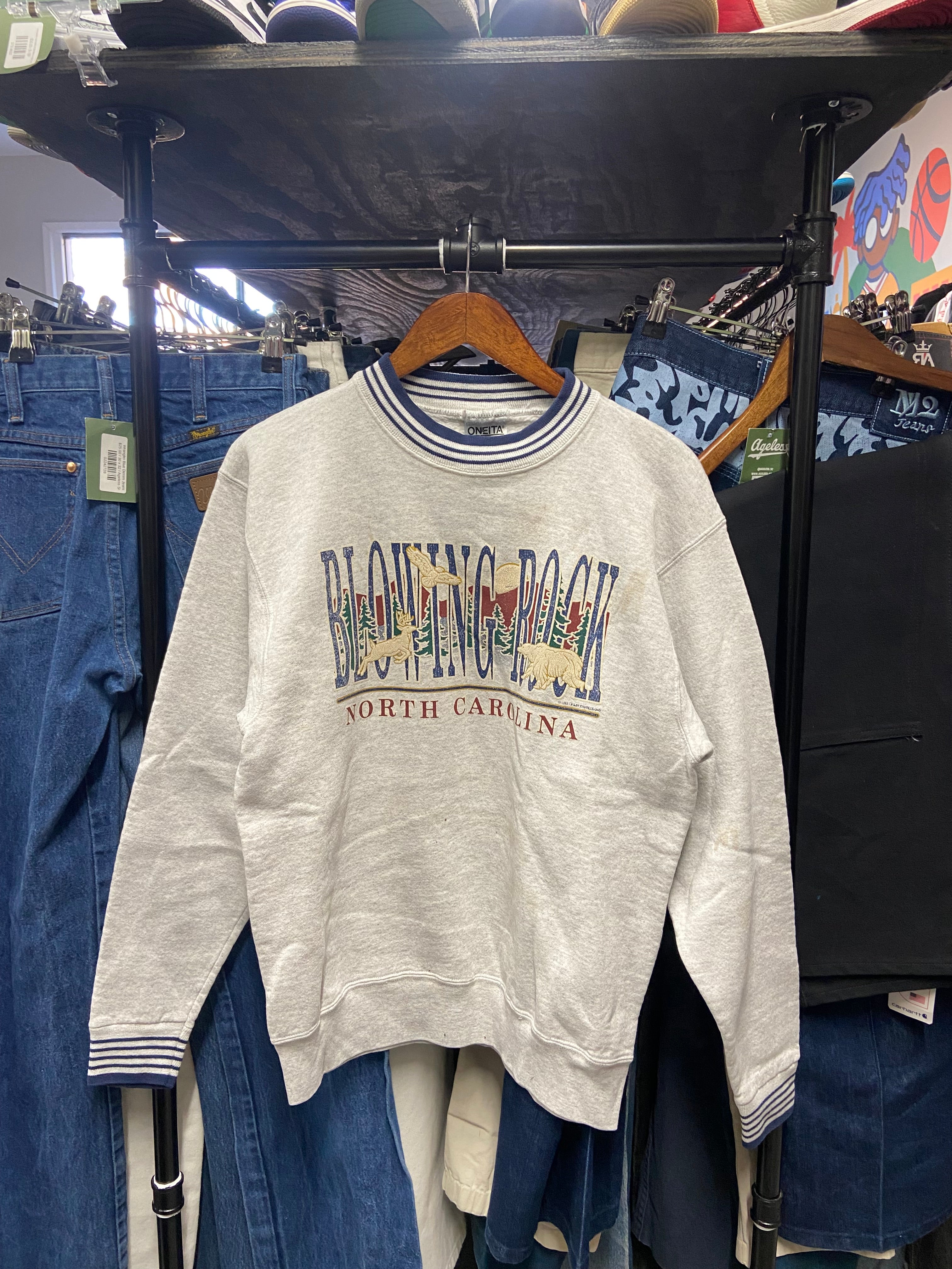 Vintage 1995 Blowing Rock North Carolina Sweatshirt