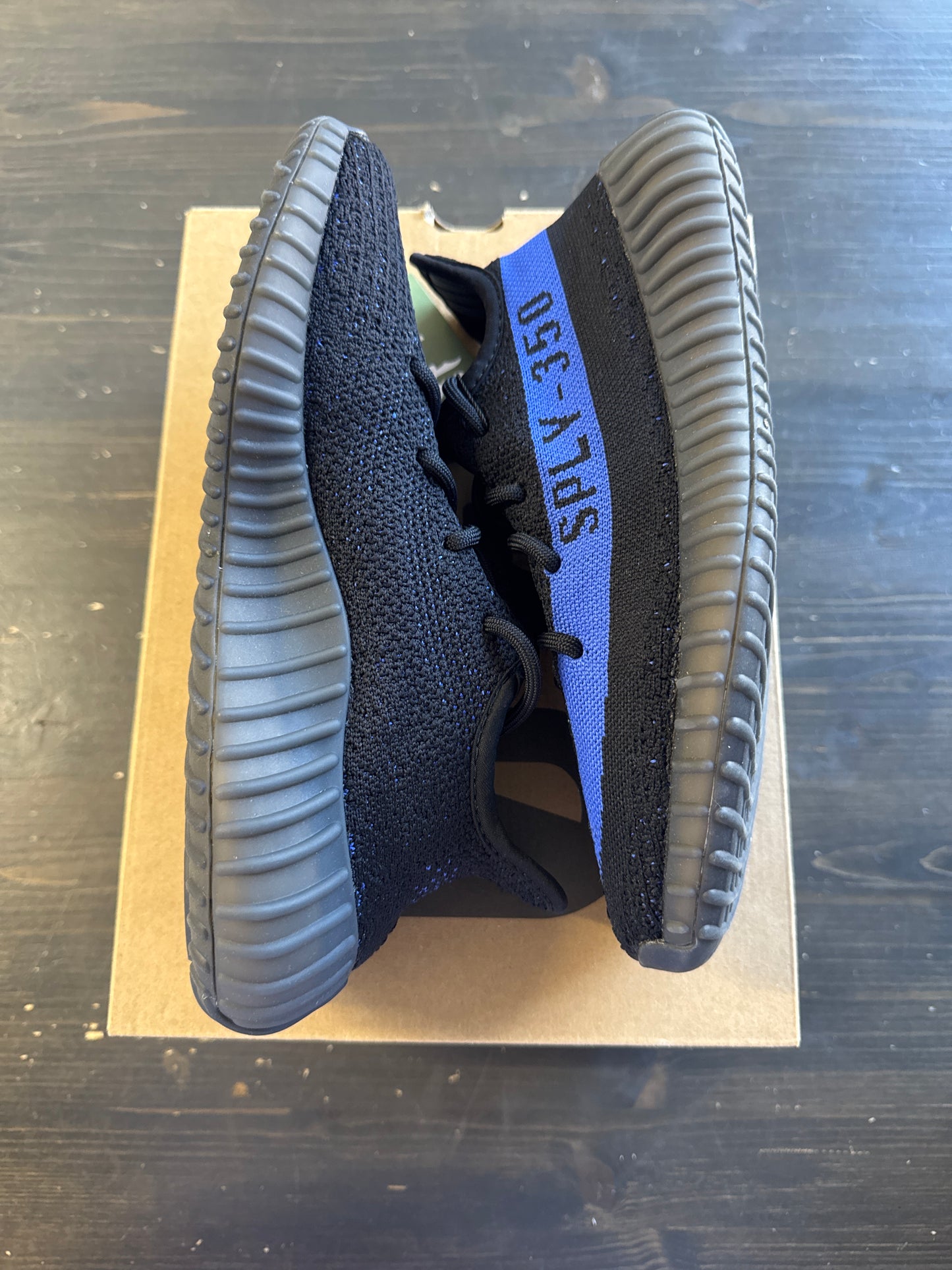 Pre-owned Adidas Yeezy Boost 350 V2 Dazzling Blue