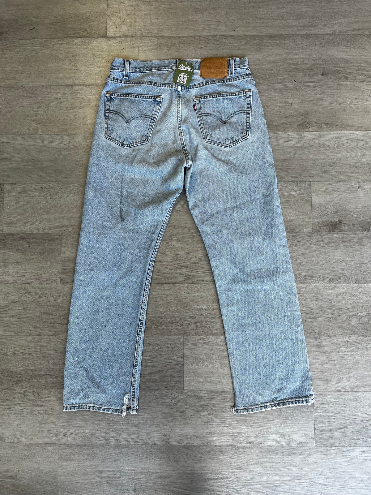 Levi’s 505 Regular Fit Straight Leg Jeans