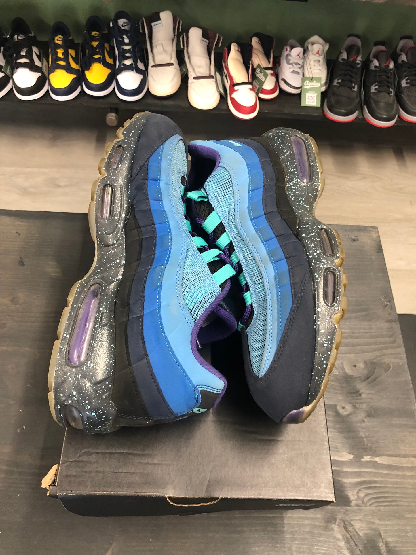 Pre-Owned Nike ID Air Max 95