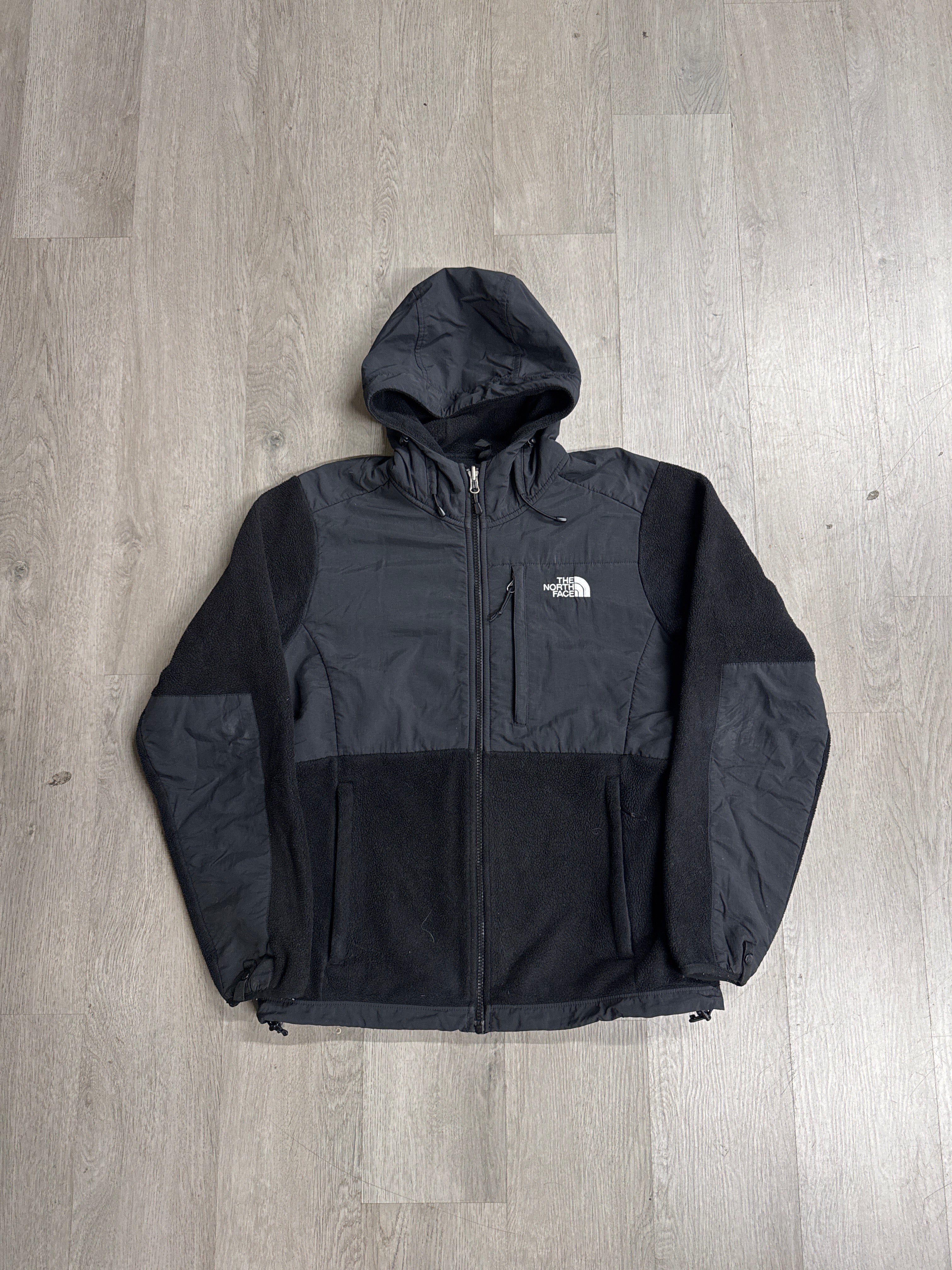 The North Face Women’s Black Fleece Hooded Zip Up Jacket