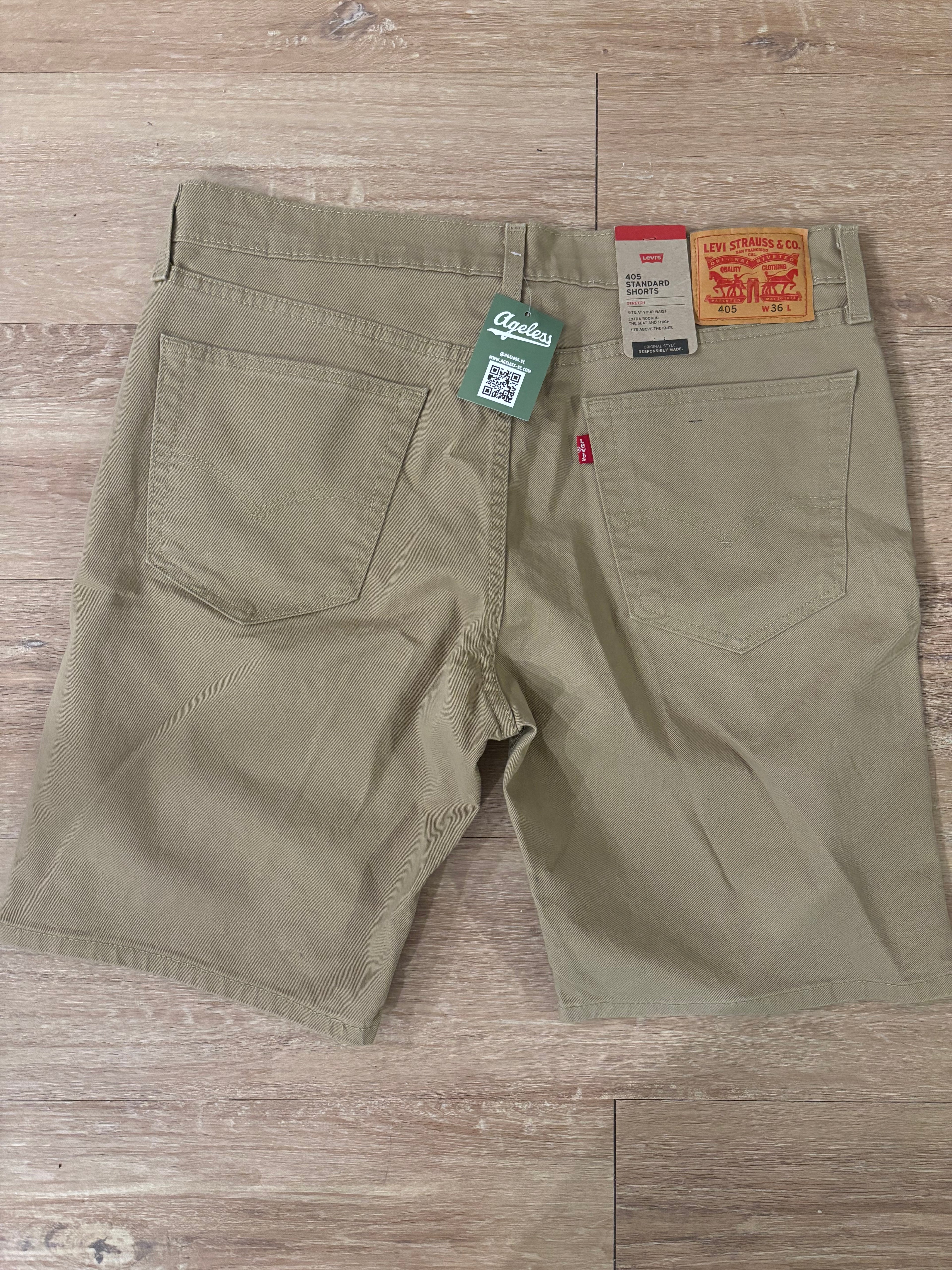 Levi’s 405 Khaki Standard Shorts