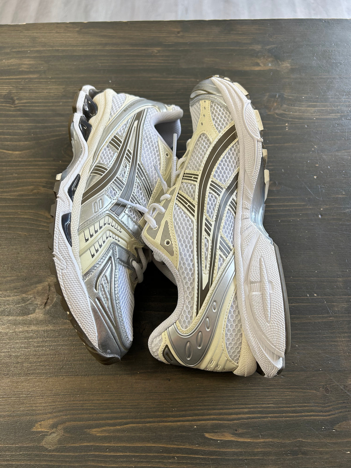Pre-Owned ASICS Gel-Kayano 14 White Graphite Grey