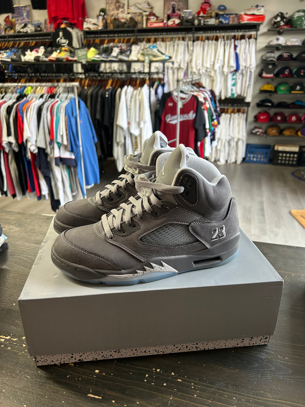 Pre-Owned Jordan 5 Retro Wolf Grey (2026)