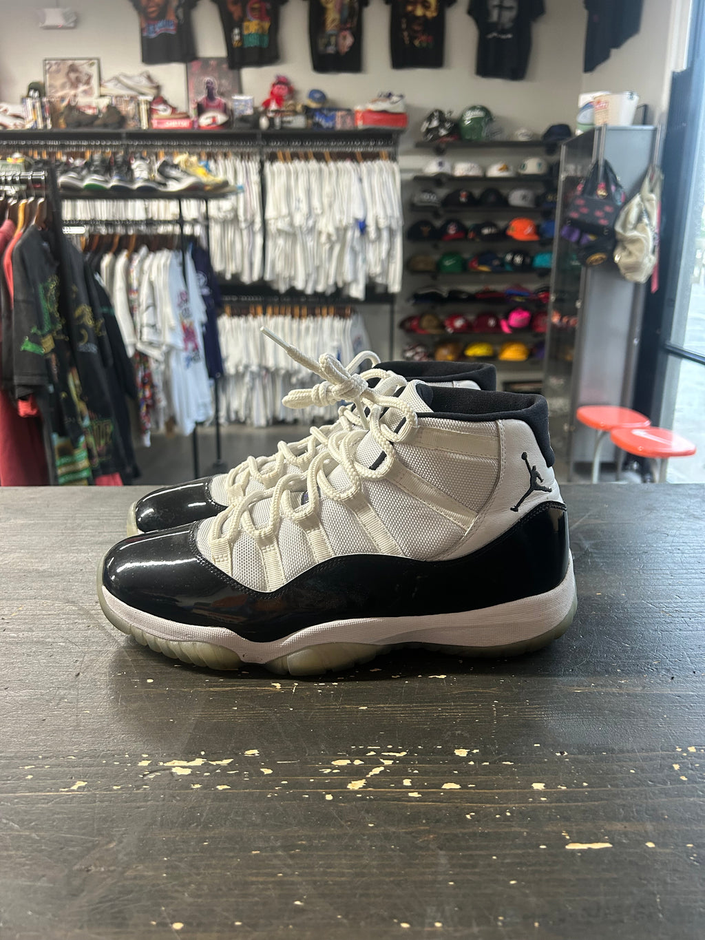 Pre-Owned Nike Air Jordan 11 Retro Concord