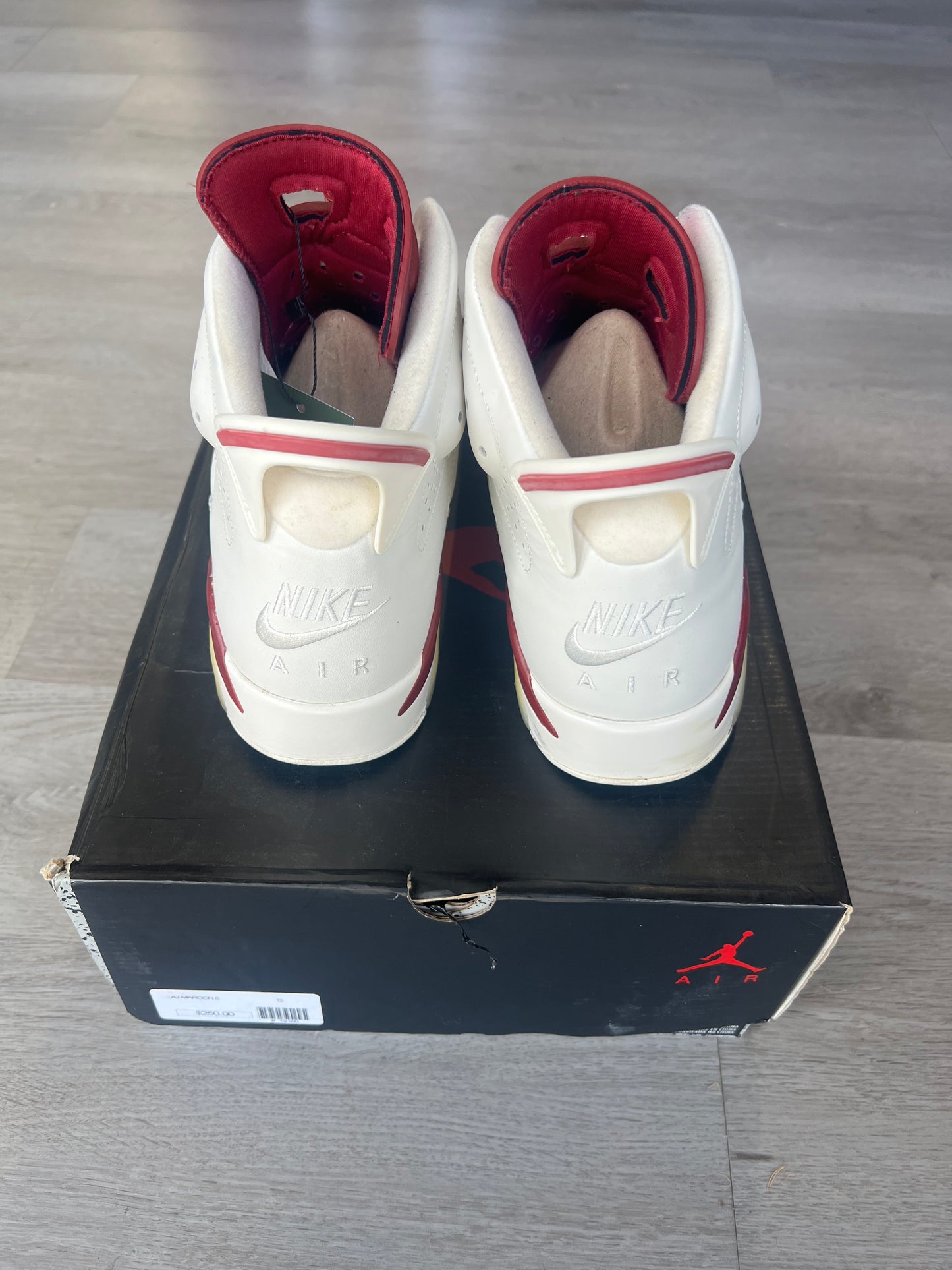 Pre-Owned Jordan 6 Retro Maroon