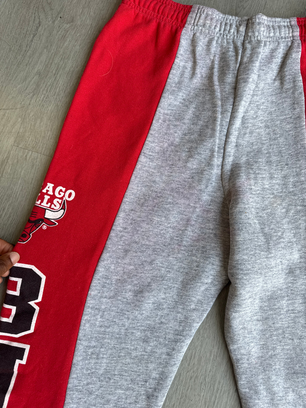 Vintage 90s Nutmeg Chicago Bulls