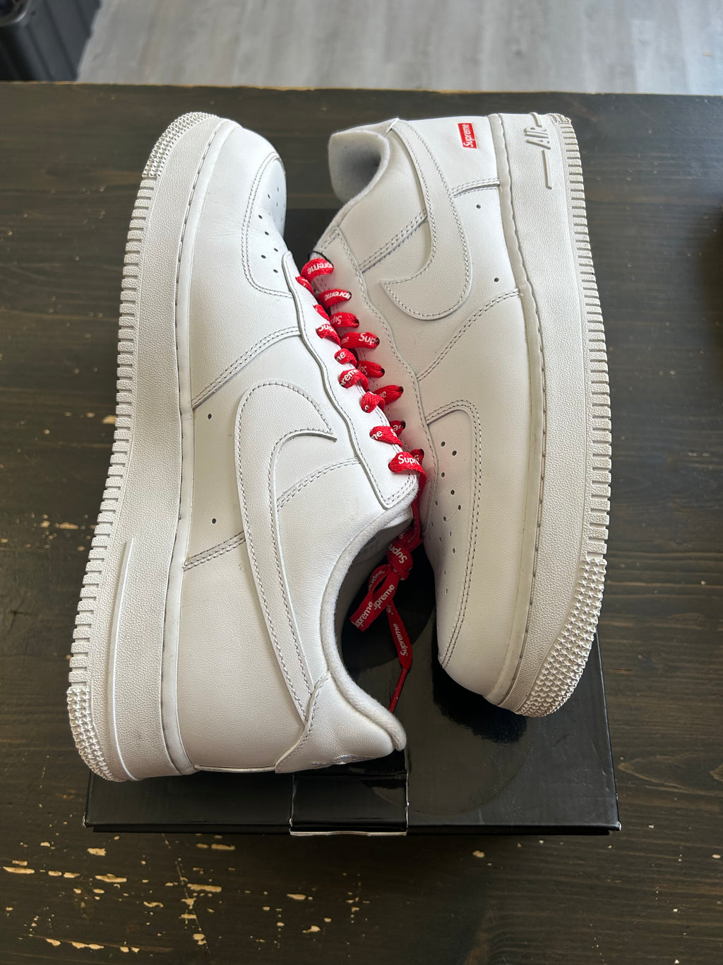 Pre-owned Nike Air Force 1 Low Supreme White